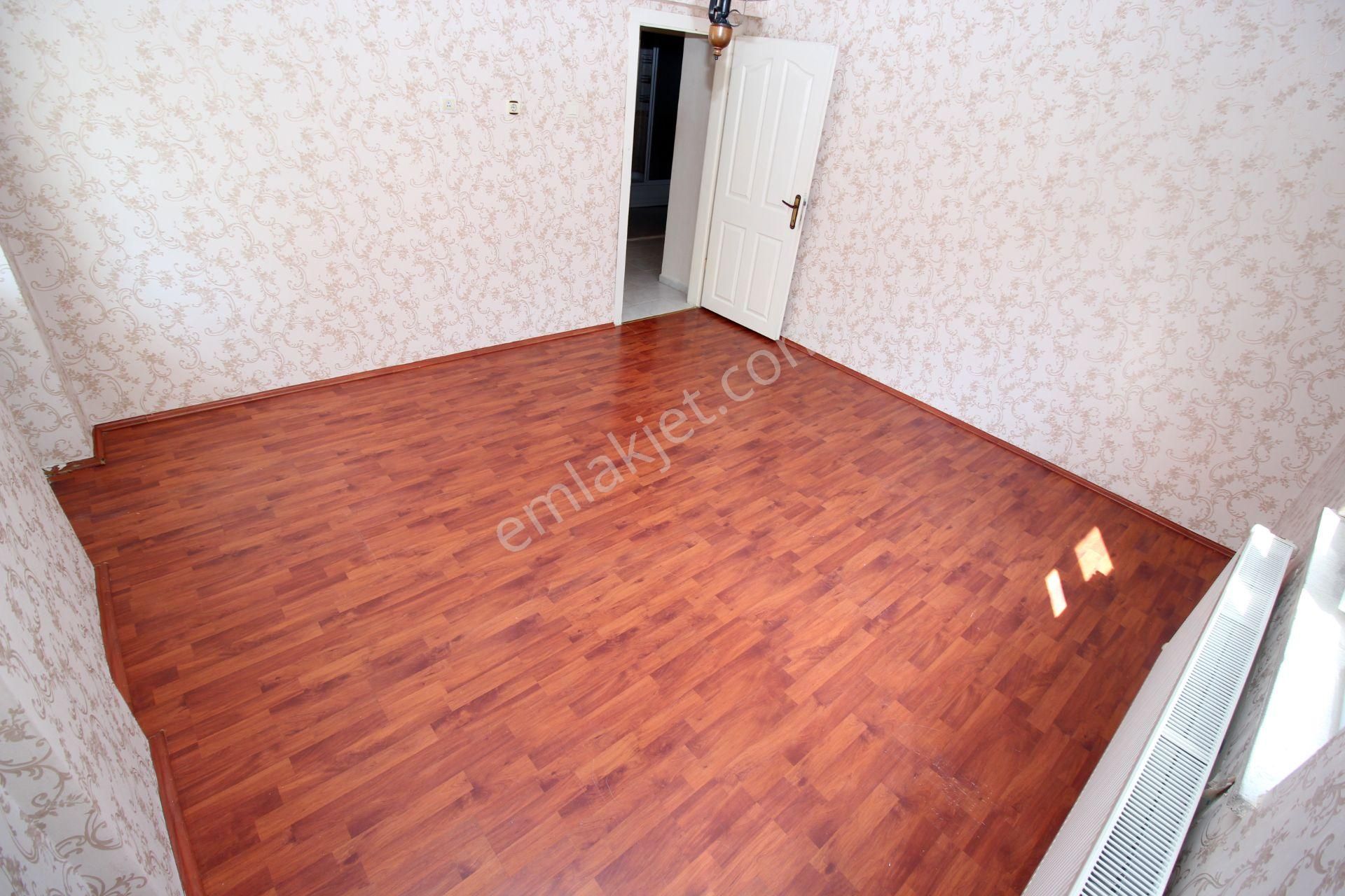 Emre Emlak'tan Topçu'da 14.cd Yanı Ön Cephe Arakat Ebeveyn Banyolu Satılık 3+1 Daire - Görsel 22