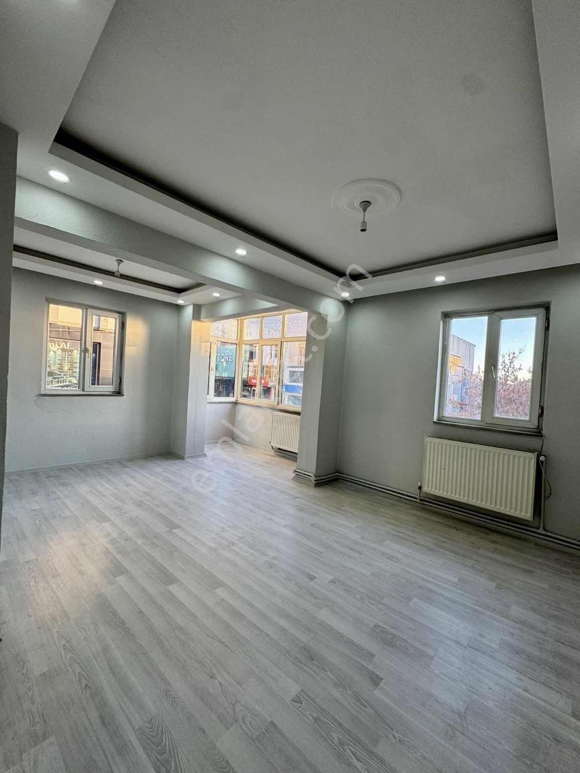 Orbey Den Reşadiye Mah. Cadde Üzeri Acil Satılık 3+1 Daire - Görsel 3