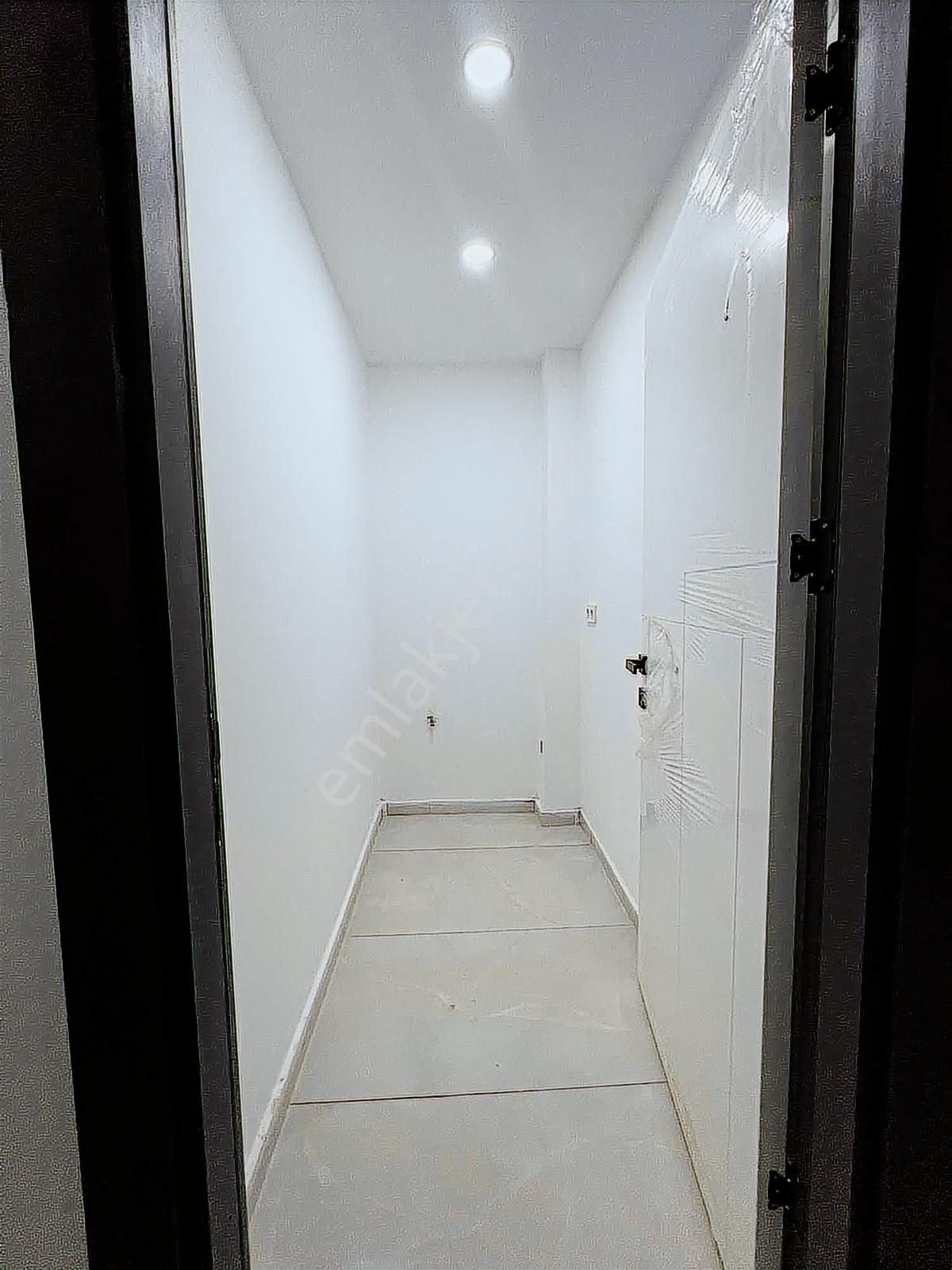 Orbey Den Gece Görünümüyle Prestijli Site İçinde 3+1 Daire - Görsel 20