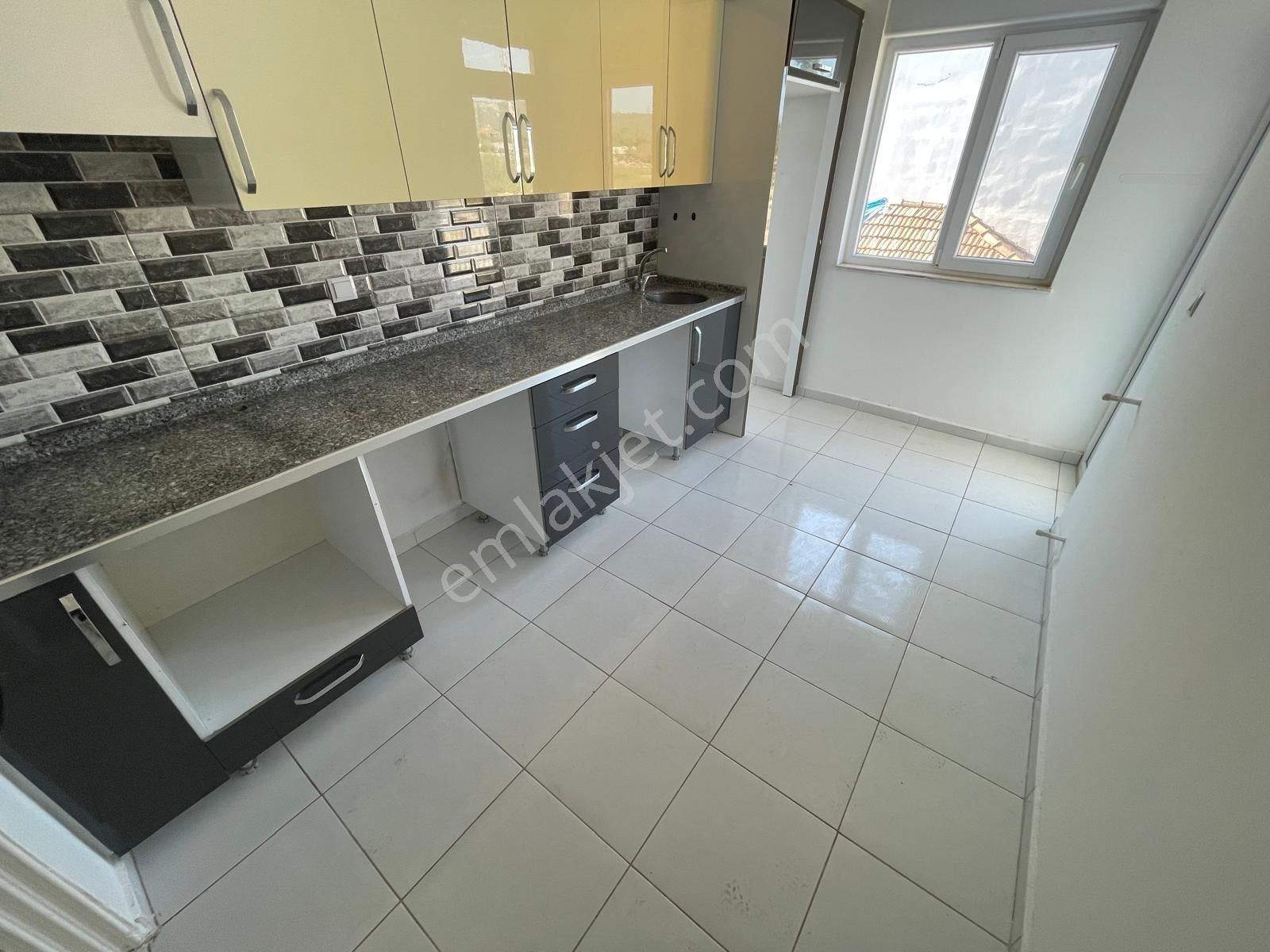 Antalya Ünsalda 1. Kat 2+1 Kiralık Daire - Görsel 11