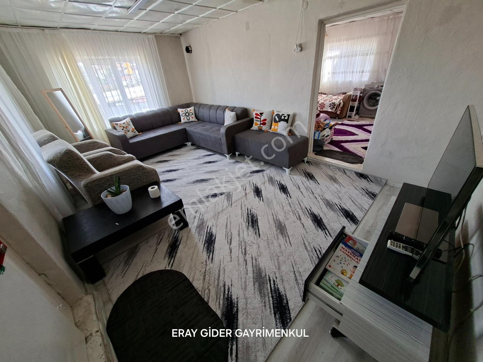 Gölhisar'da Müstakil Satılık Ev, Oturuma Hazır, Bahçeli - Görsel 14