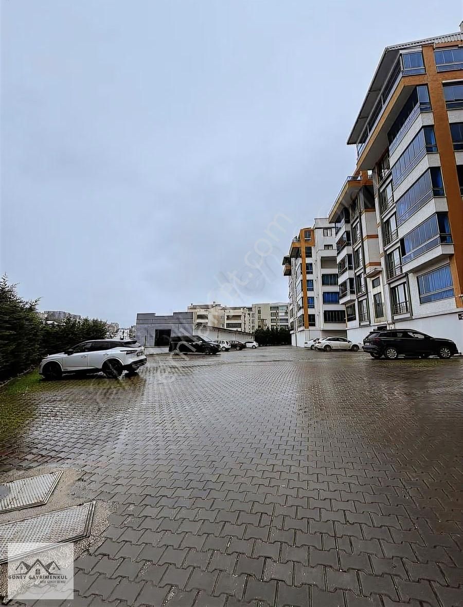 Güney'den Kurtuluş Da 3,5+1 Site İçi Kiralık Daire - Görsel 23