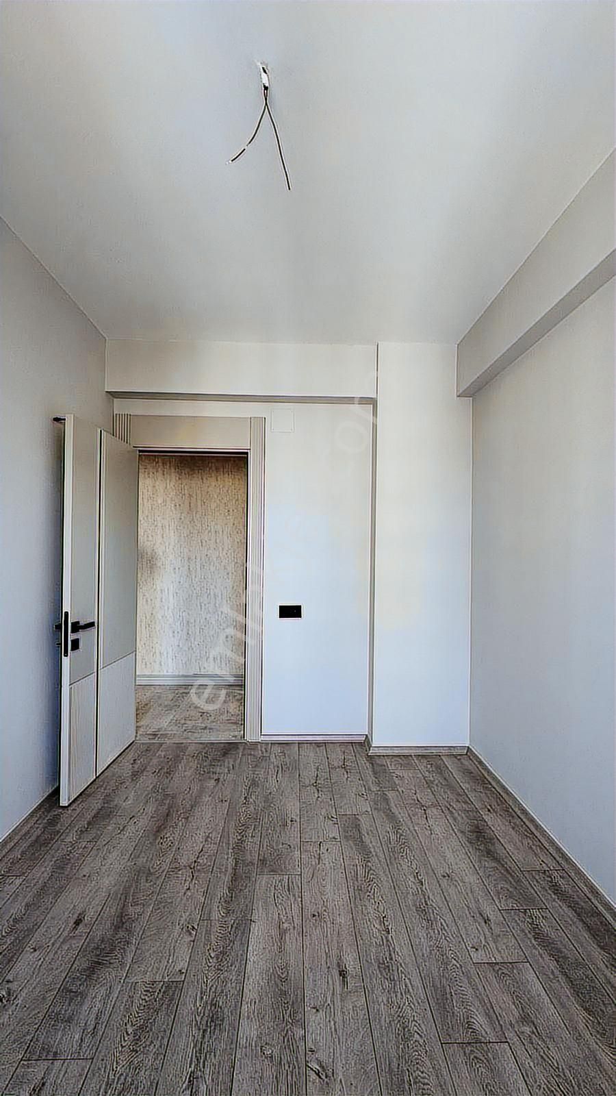 Thor'dan Satılık Mezitli Akdeniz 3,5+1 Daire - Görsel 8