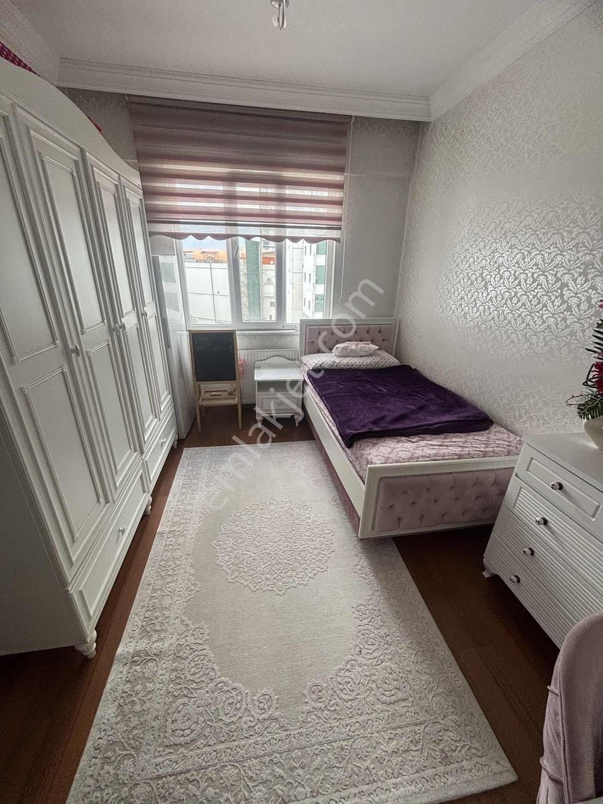 Aktif'ten Karataş Tramvay Yolu Üstü Geniş Masrafsız 3+1 Daire - Görsel 31