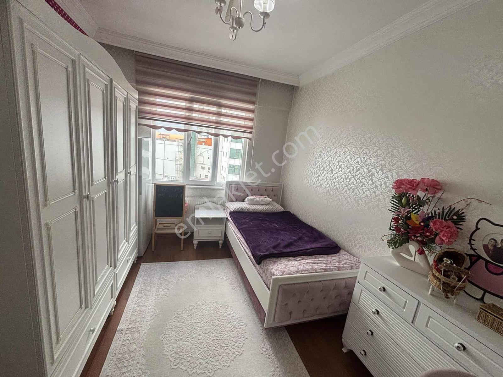 Aktif'ten Karataş Tramvay Yolu Üstü Geniş Masrafsız 3+1 Daire - Görsel 30
