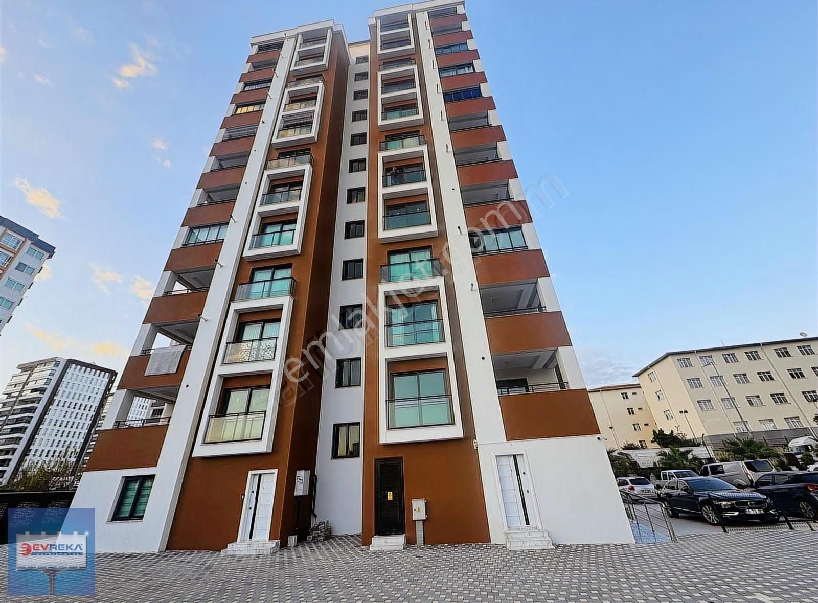 Gürselpaşada Site İçerisinde Açık Mutfak 3+1 Satılık Daire - Görsel 5
