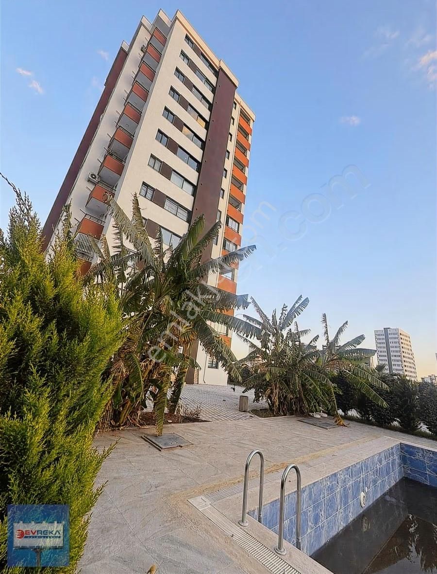 Gürselpaşada Site İçerisinde Açık Mutfak 3+1 Satılık Daire - Görsel 3
