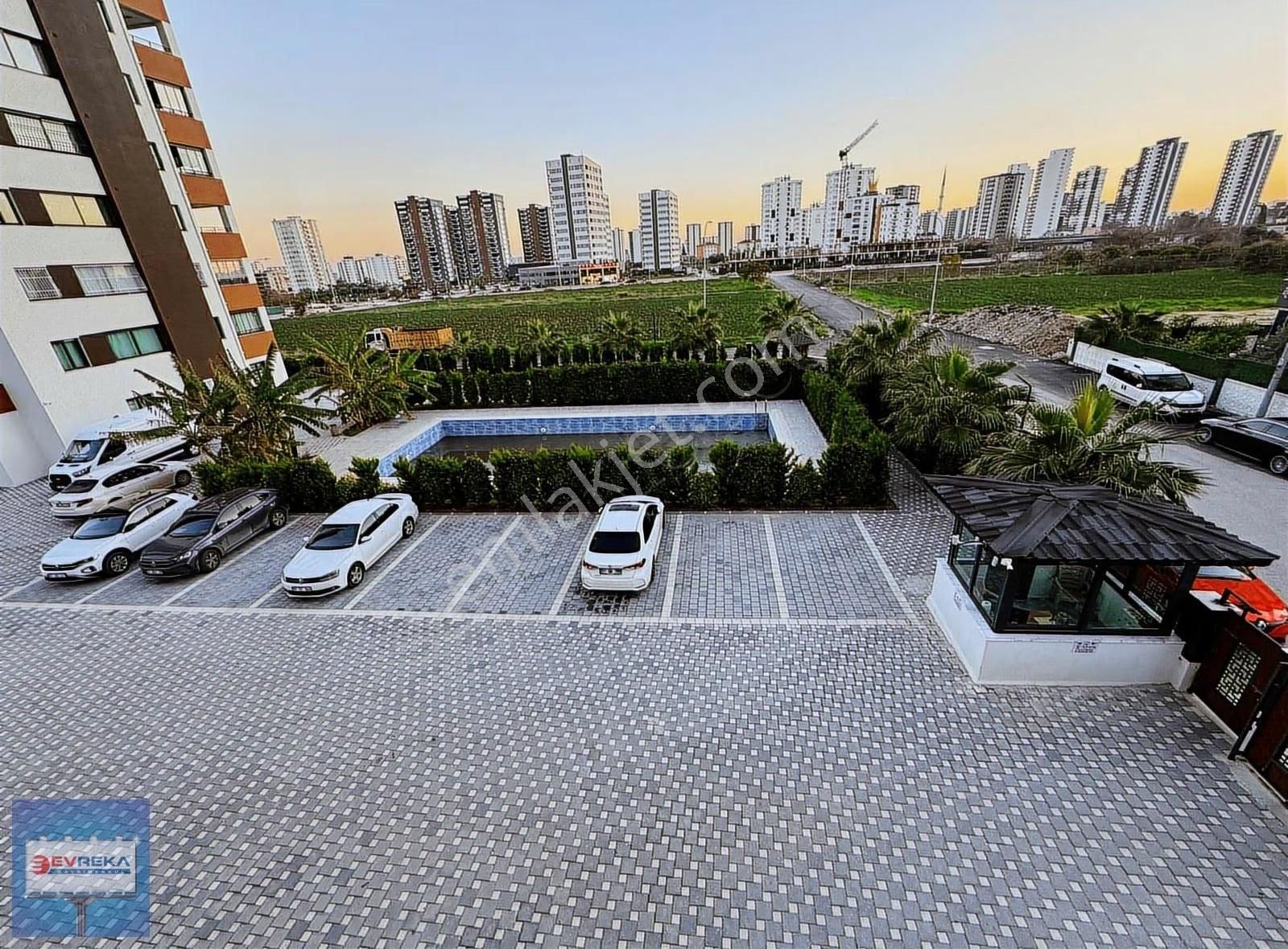 Gürselpaşada Site İçerisinde Açık Mutfak 3+1 Satılık Daire - Görsel 28