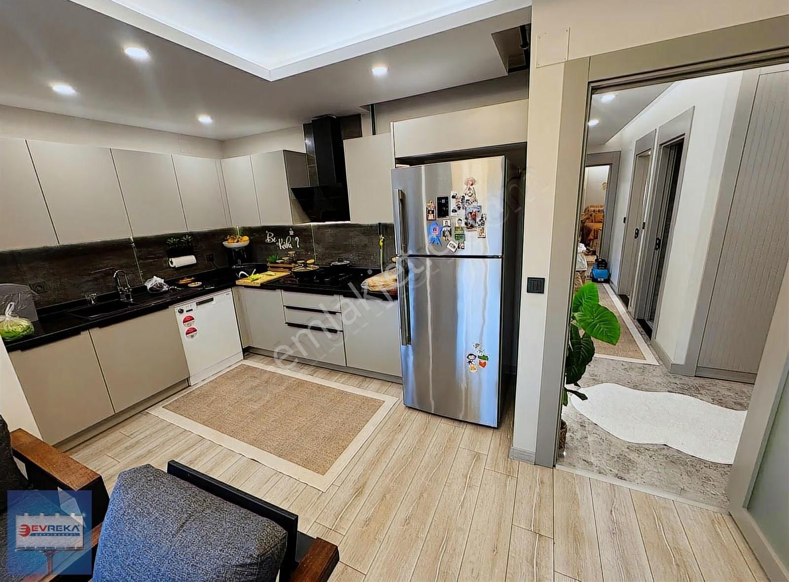 Gürselpaşada Site İçerisinde Açık Mutfak 3+1 Satılık Daire - Görsel 2