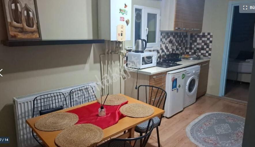 Beyoğlu Ciangir De Tarihi Binada 1+1 Faturalar Dahil