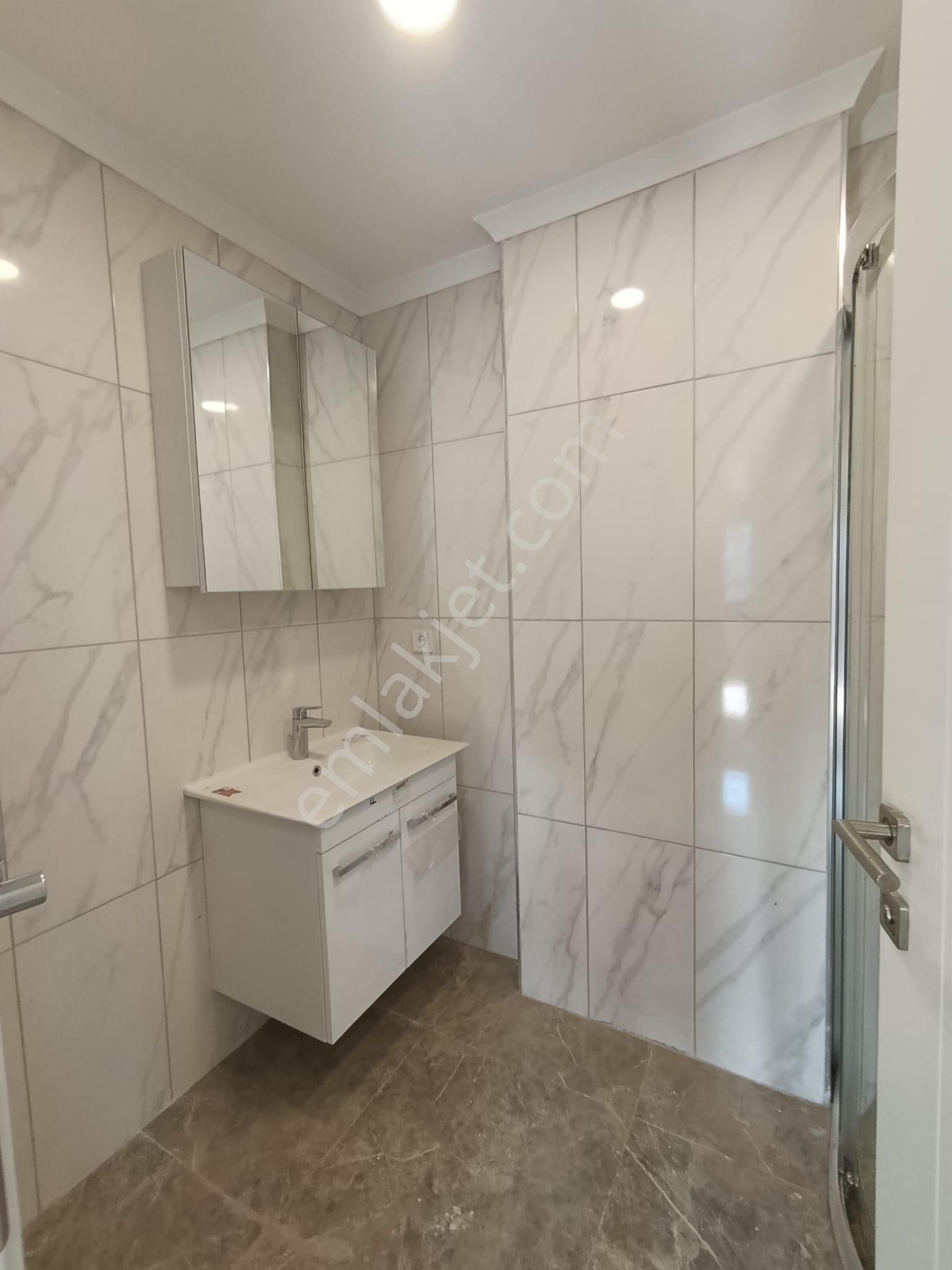 Bahçelievlerin En Prestijli Noktasında Lüks Kiralık Dubleks! - Görsel 16