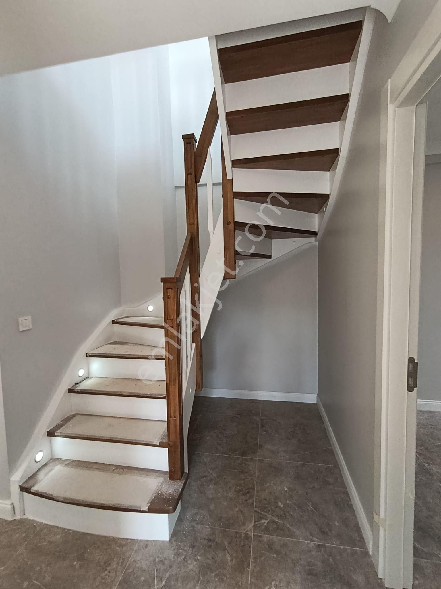 Bahçelievlerin En Prestijli Noktasında Lüks Kiralık Dubleks! - Görsel 20