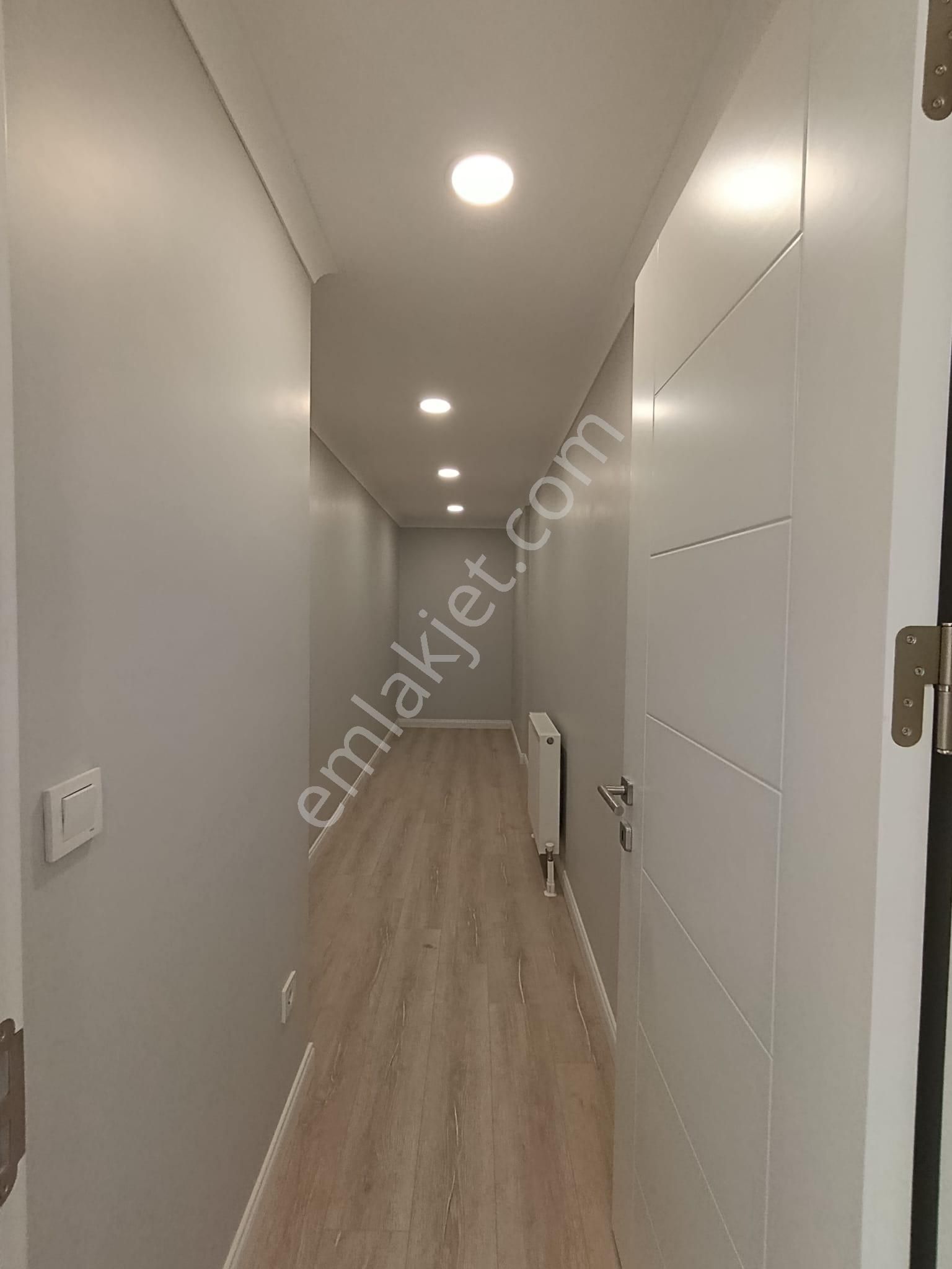 Bahçelievlerin En Prestijli Noktasında Lüks Kiralık Dubleks! - Görsel 32