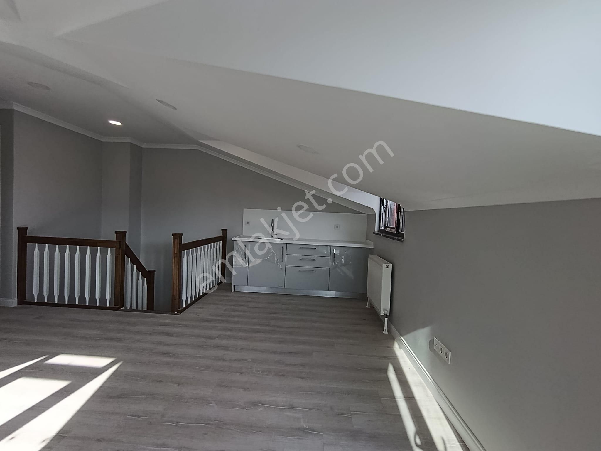 Bahçelievlerin En Prestijli Noktasında Lüks Kiralık Dubleks! - Görsel 23