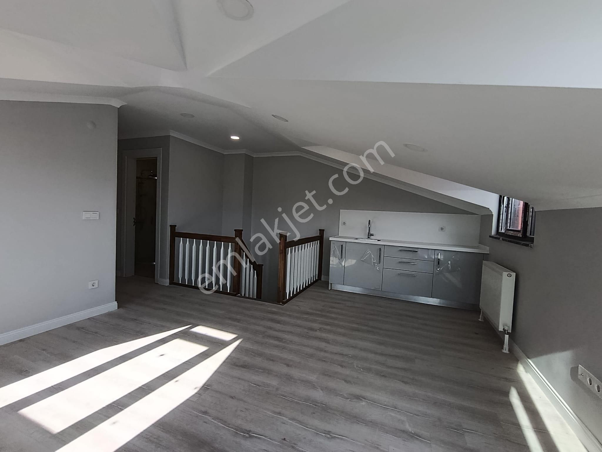 Bahçelievlerin En Prestijli Noktasında Lüks Kiralık Dubleks! - Görsel 22