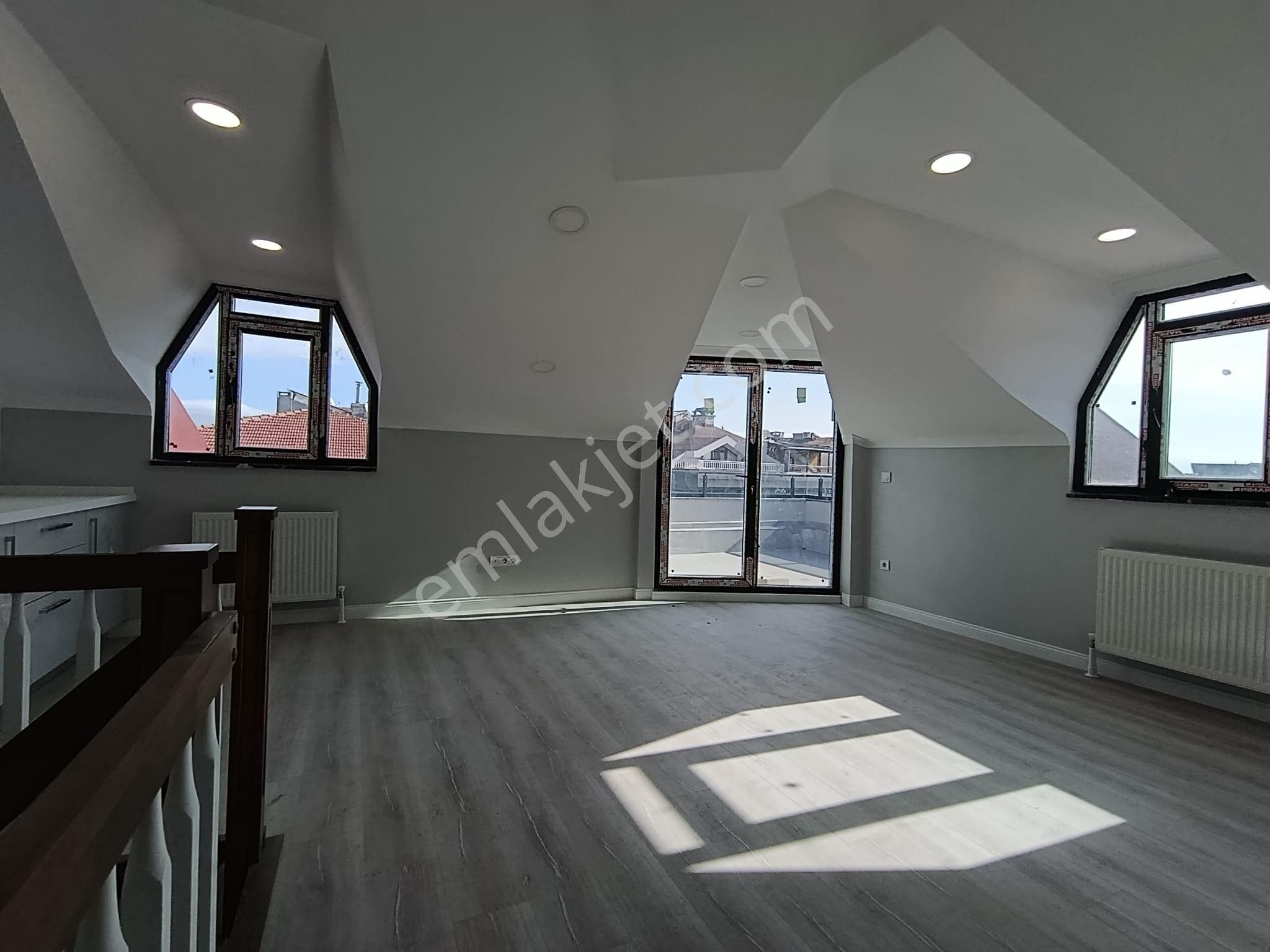 Bahçelievlerin En Prestijli Noktasında Lüks Kiralık Dubleks! - Görsel 25