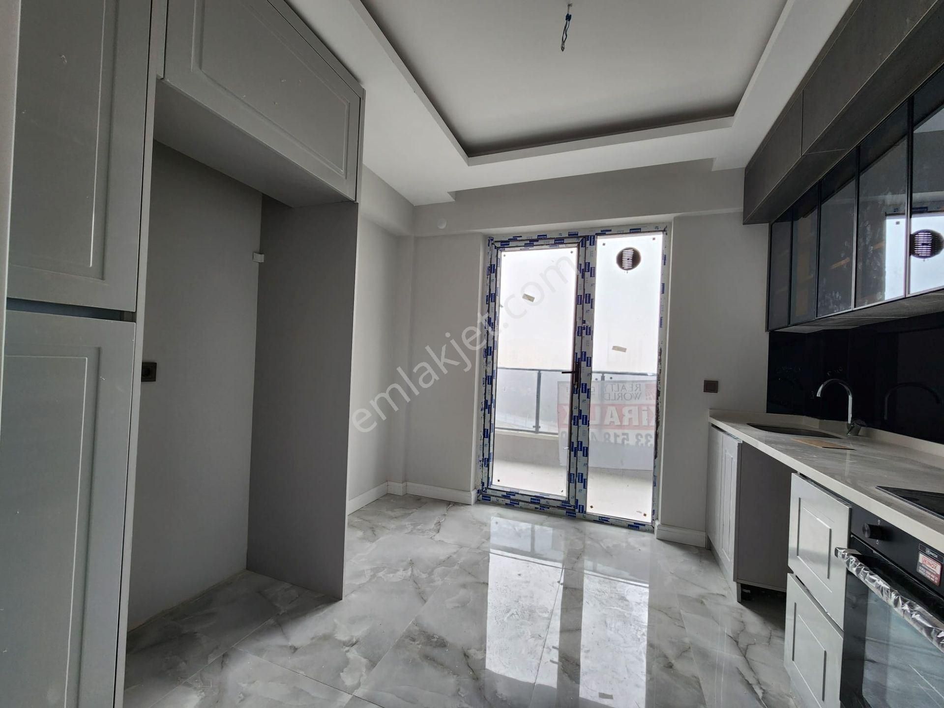 Yapracık'ta 2+1 Full Yapılı 10.katta Güney Doğu Cephe Kiralık - Görsel 12