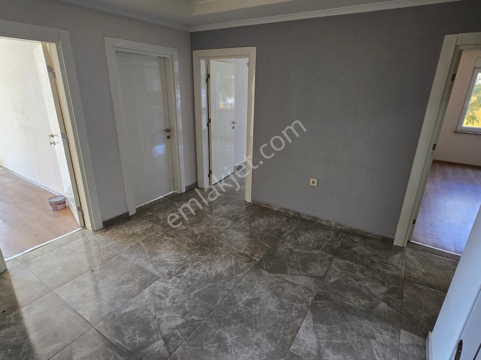 Alanya Çıplaklı Mahmut Okşar Sitesi İçerisinde Kiralık 2+1 Daire - Görsel 9