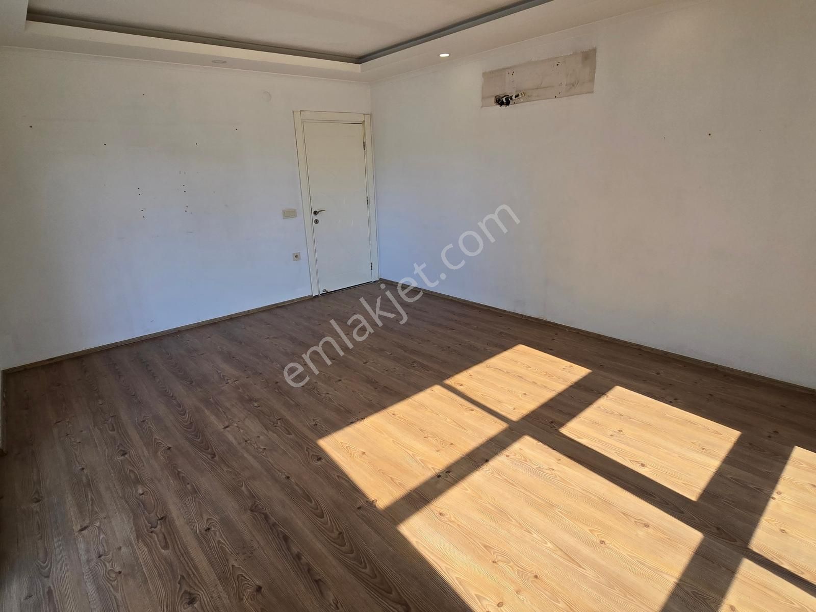 Alanya Çıplaklı Mahmut Okşar Sitesi İçerisinde Kiralık 2+1 Daire - Görsel 18