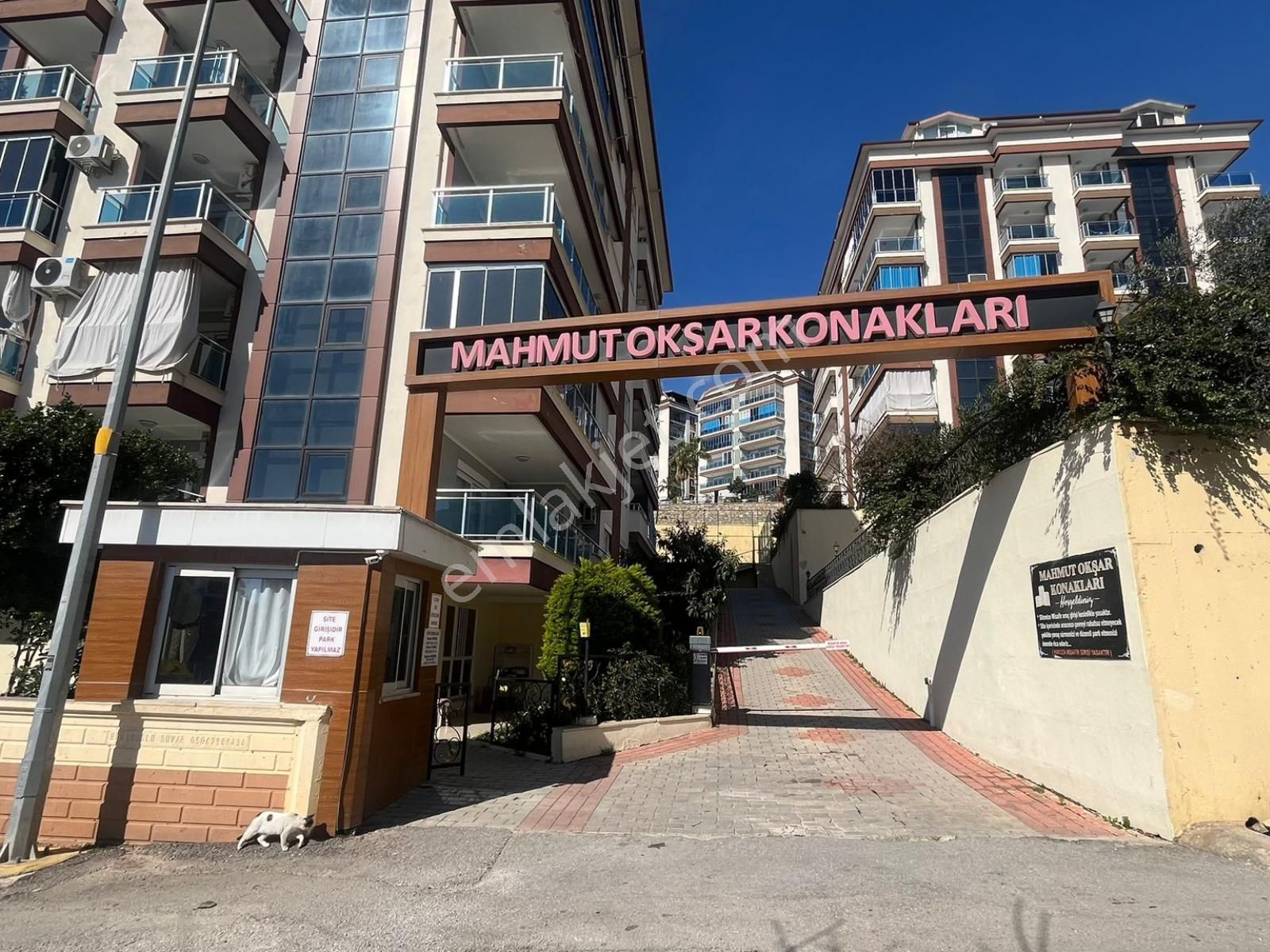 Alanya Çıplaklı Mahmut Okşar Sitesi İçerisinde Kiralık 2+1 Daire - Görsel 2