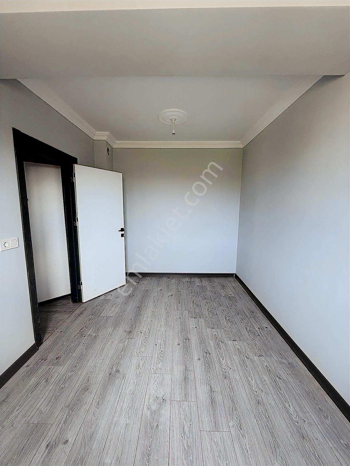 Çobançeşme Mah 1+1 Satılık Daire Araba Takasına Açık Fırsat - Görsel 7