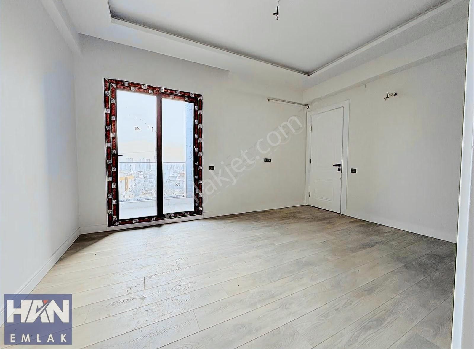 Han Emlak'tan Eski Mezitli De Devlet Hastahanesi Civarı 2+1 - Görsel 11