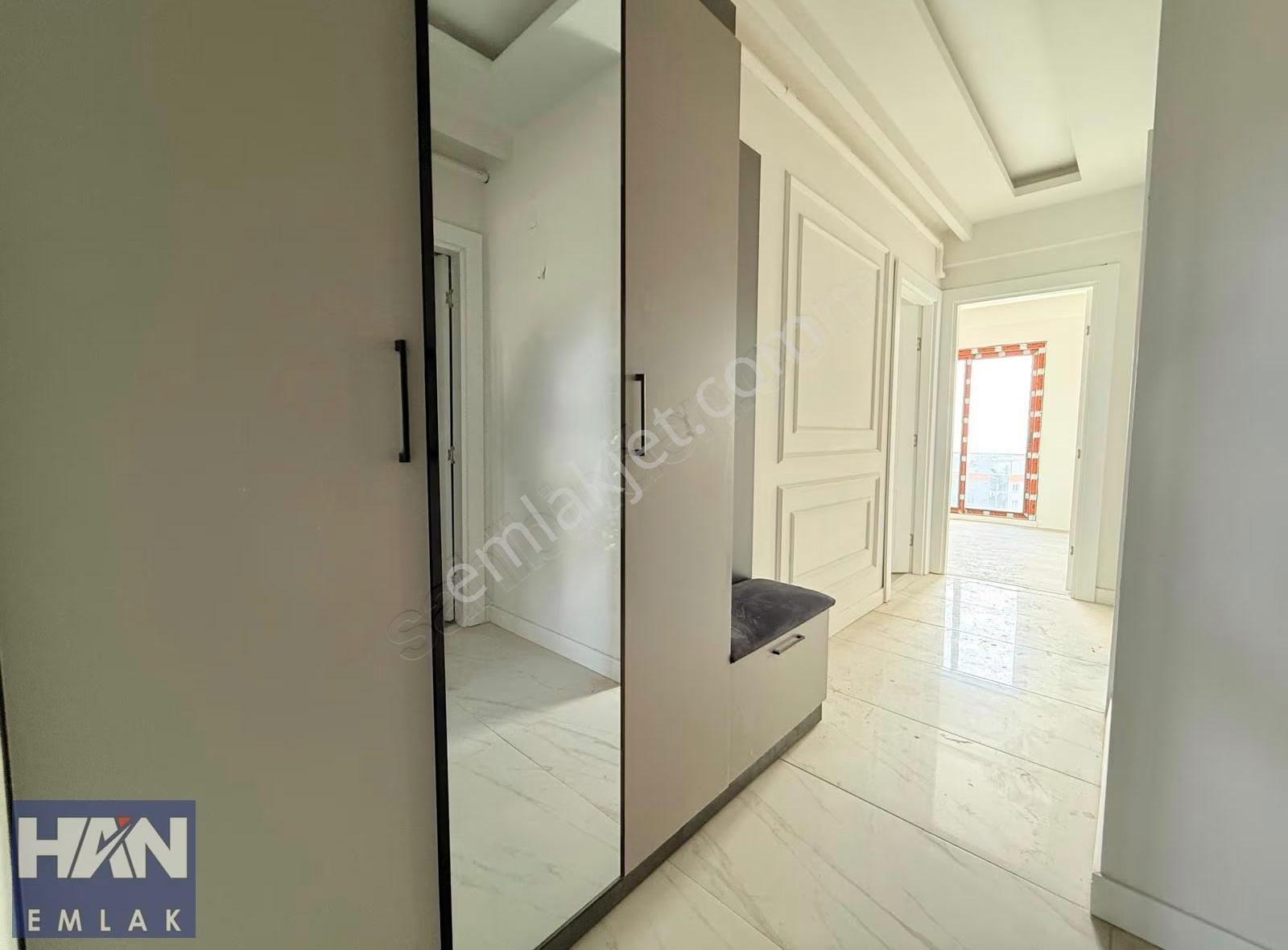 Han Emlak'tan Eski Mezitli De Devlet Hastahanesi Civarı 2+1 - Görsel 8