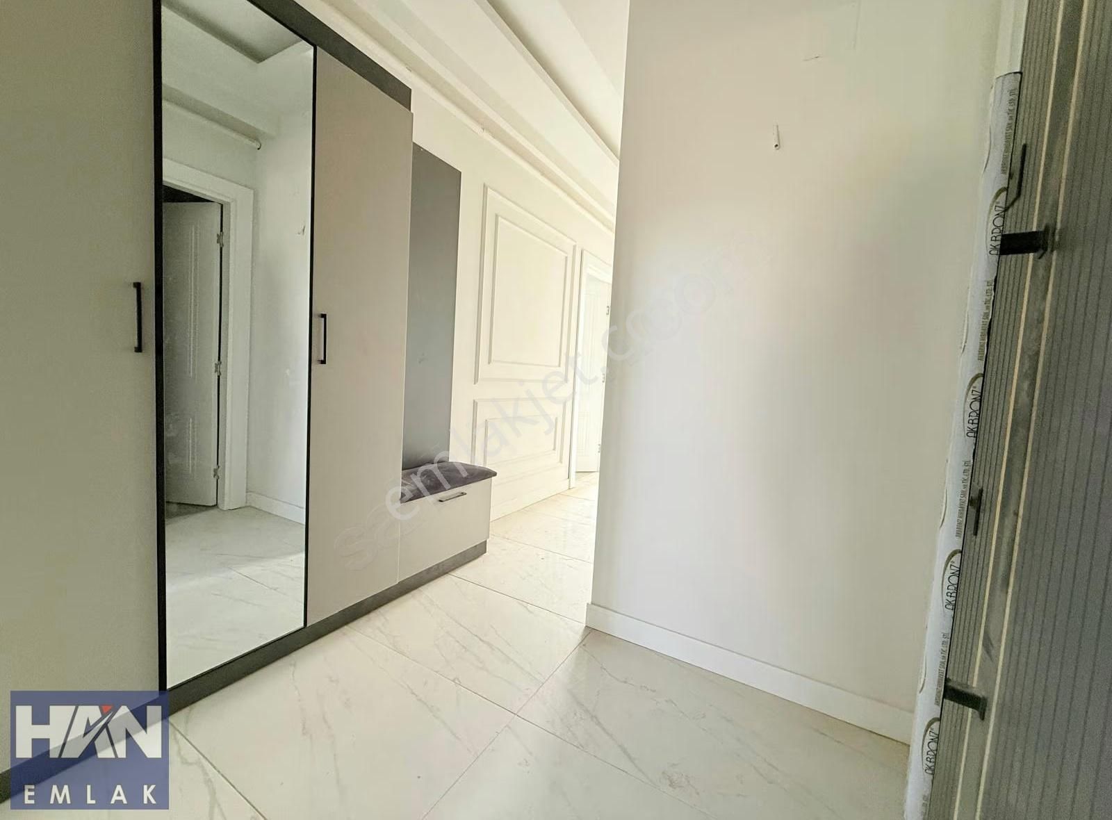 Han Emlak'tan Eski Mezitli De Devlet Hastahanesi Civarı 2+1 - Görsel 19