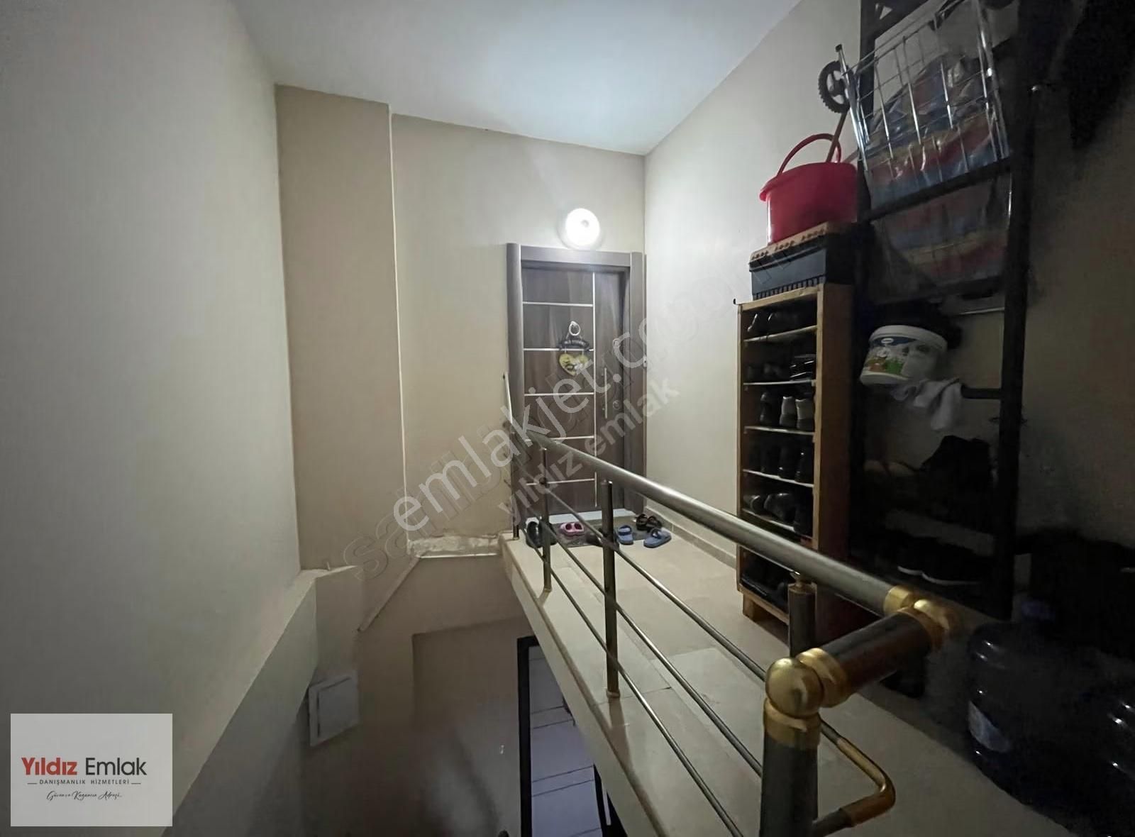 Kazım Karabekir Mah.de Satılık İki Ayrı Girişli 5+2 Üst Dubleks - Görsel 23
