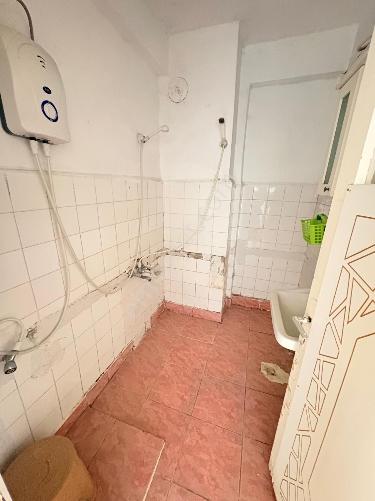 Prestij'den Mesudiye'de Asansörlü Geniş Oturumlu 2+1 Daire - Görsel 21