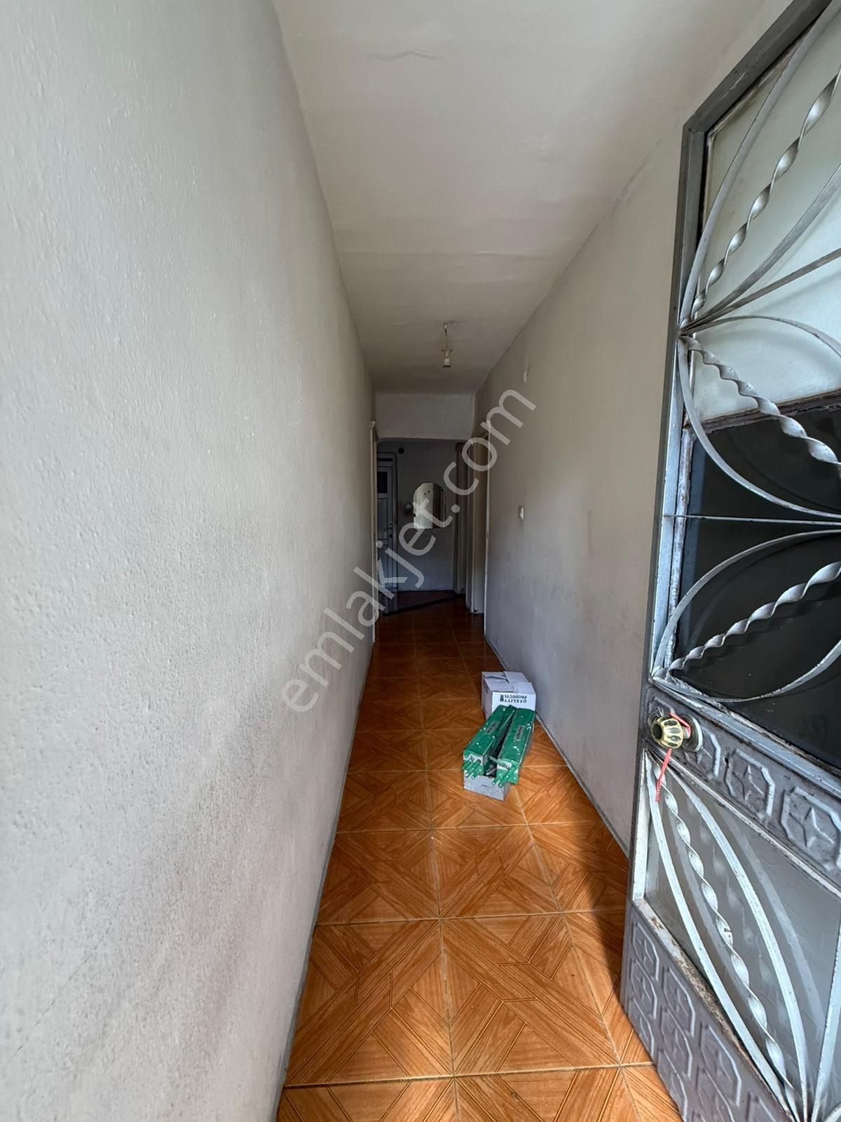 Karabağlar Günaltay Mah 2 Kat 2+1 Kiralık Bahçeli Müstakil Ev - Görsel 23