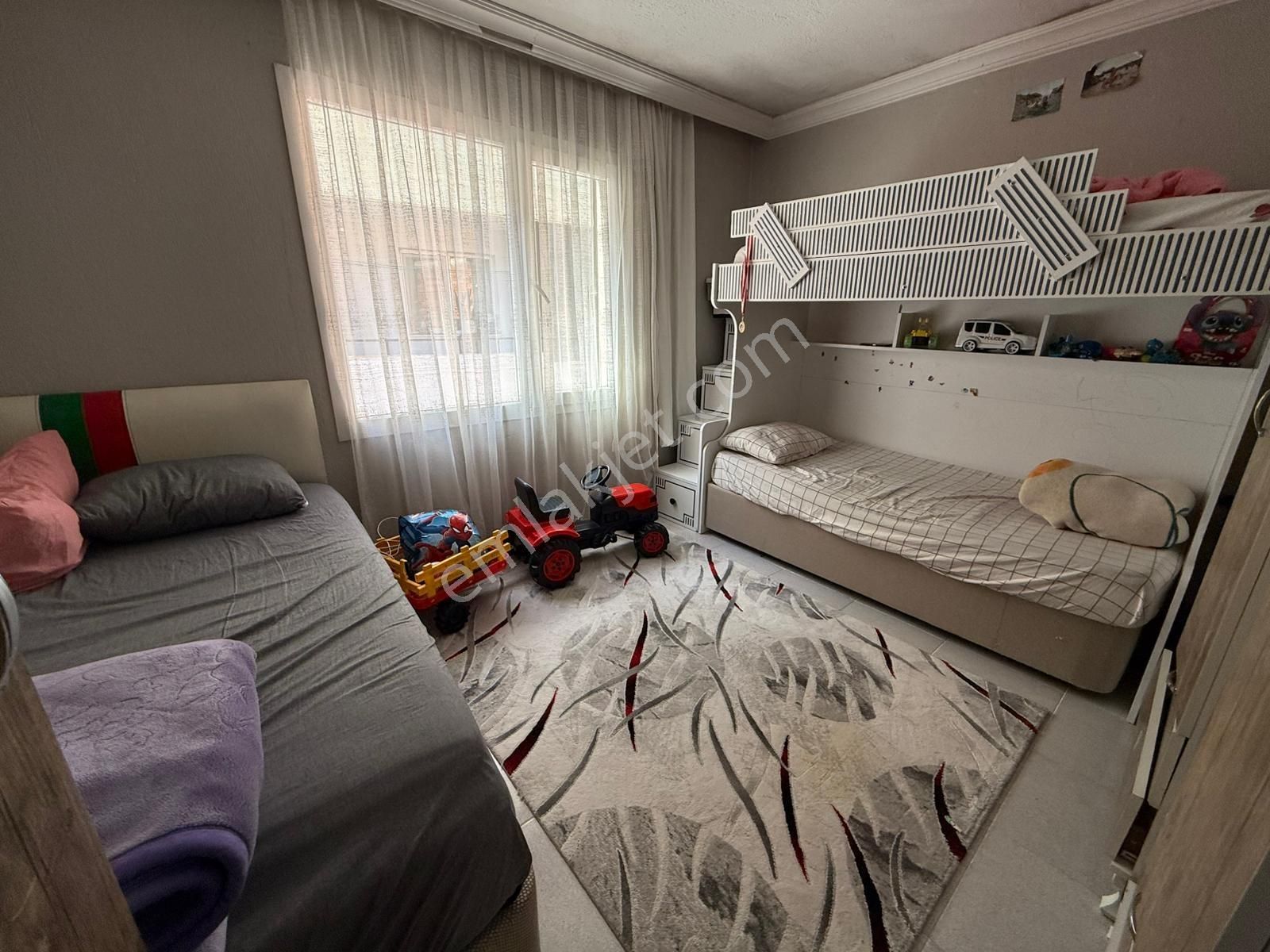 Karabağlar Günaltay Mah 2 Kat 2+1 Kiralık Bahçeli Müstakil Ev - Görsel 9