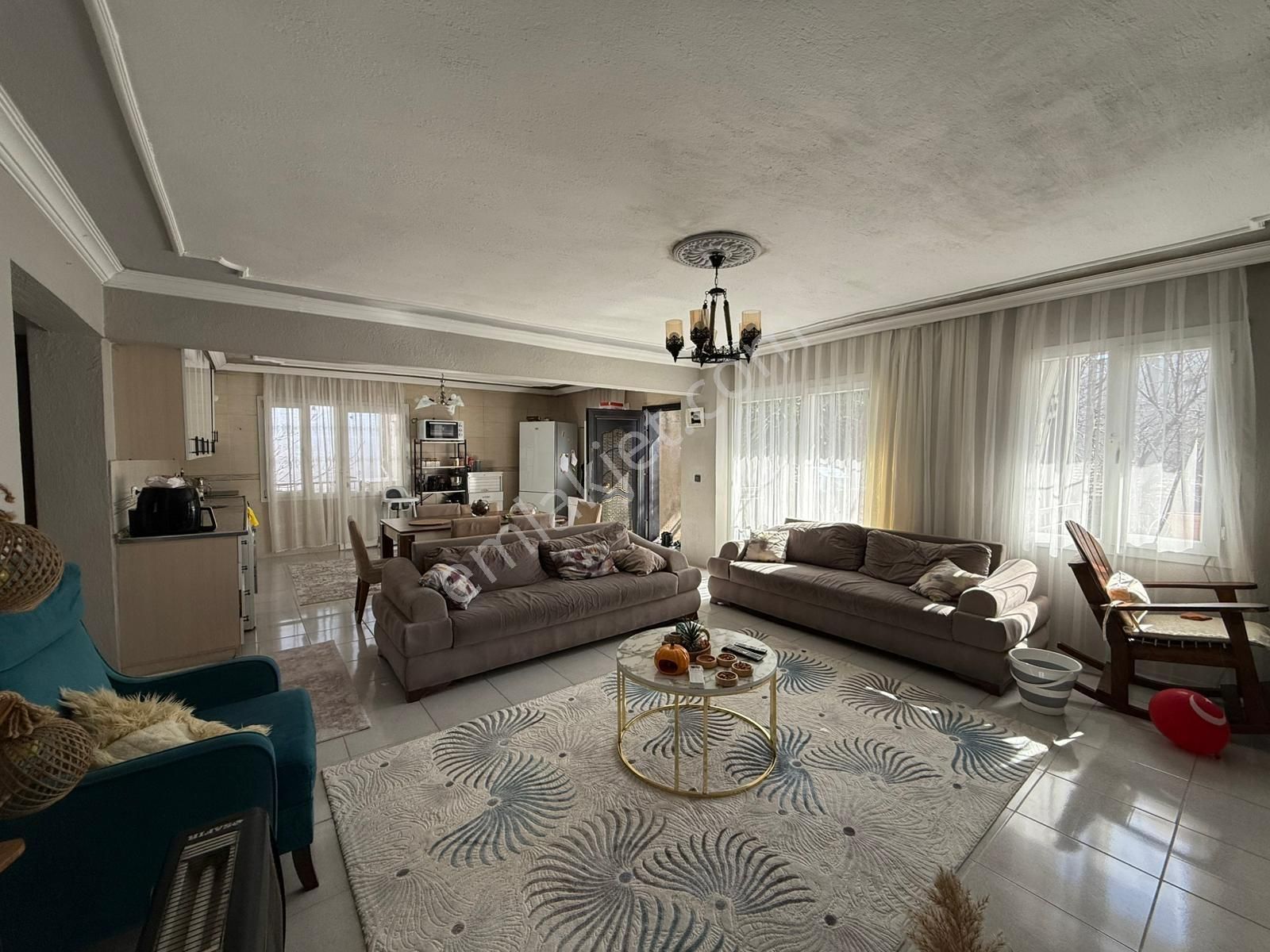 Karabağlar Günaltay Mah 2 Kat 2+1 Kiralık Bahçeli Müstakil Ev - Görsel 4