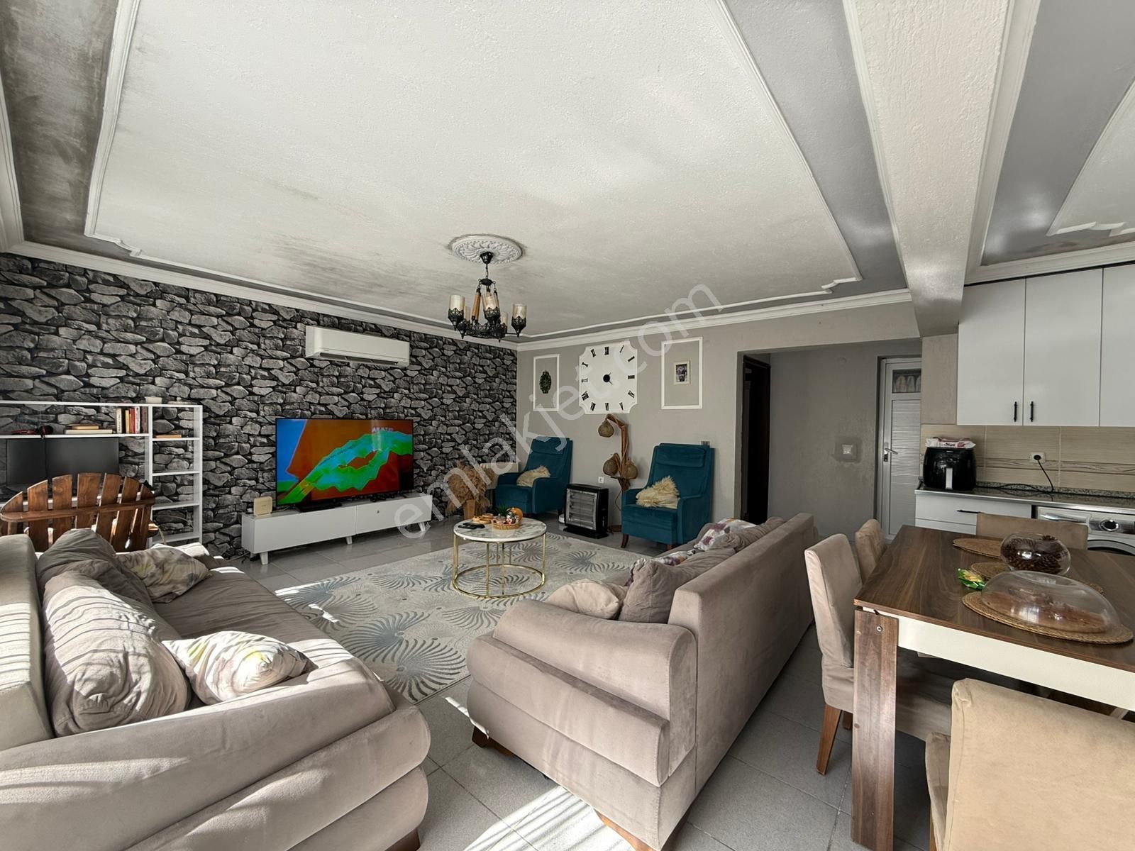 Karabağlar Günaltay Mah 2 Kat 2+1 Kiralık Bahçeli Müstakil Ev - Görsel 2