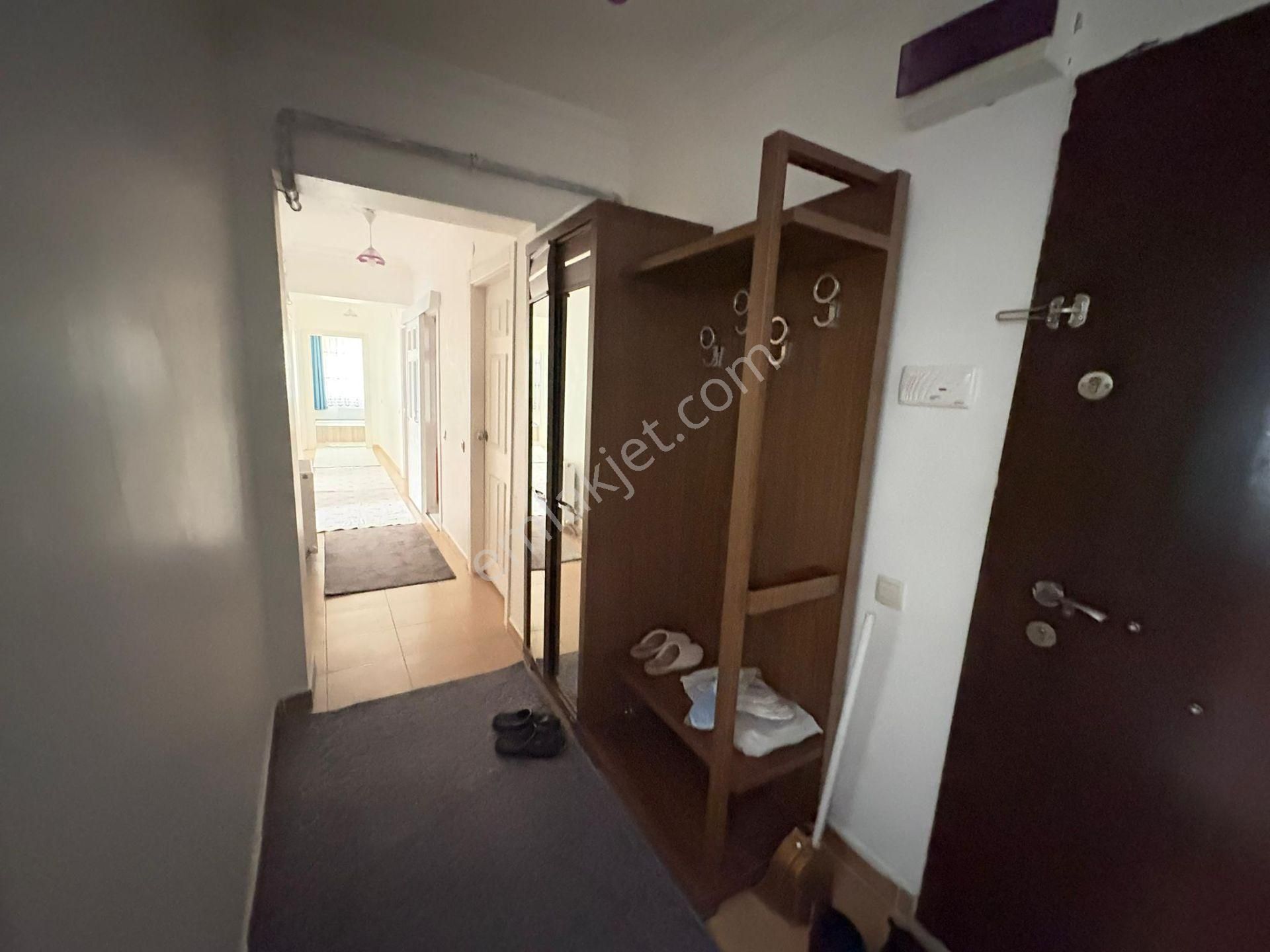 Göral Emlak 3+1 Giriş Ön Balkonlu Full Eşyalı - Görsel 22