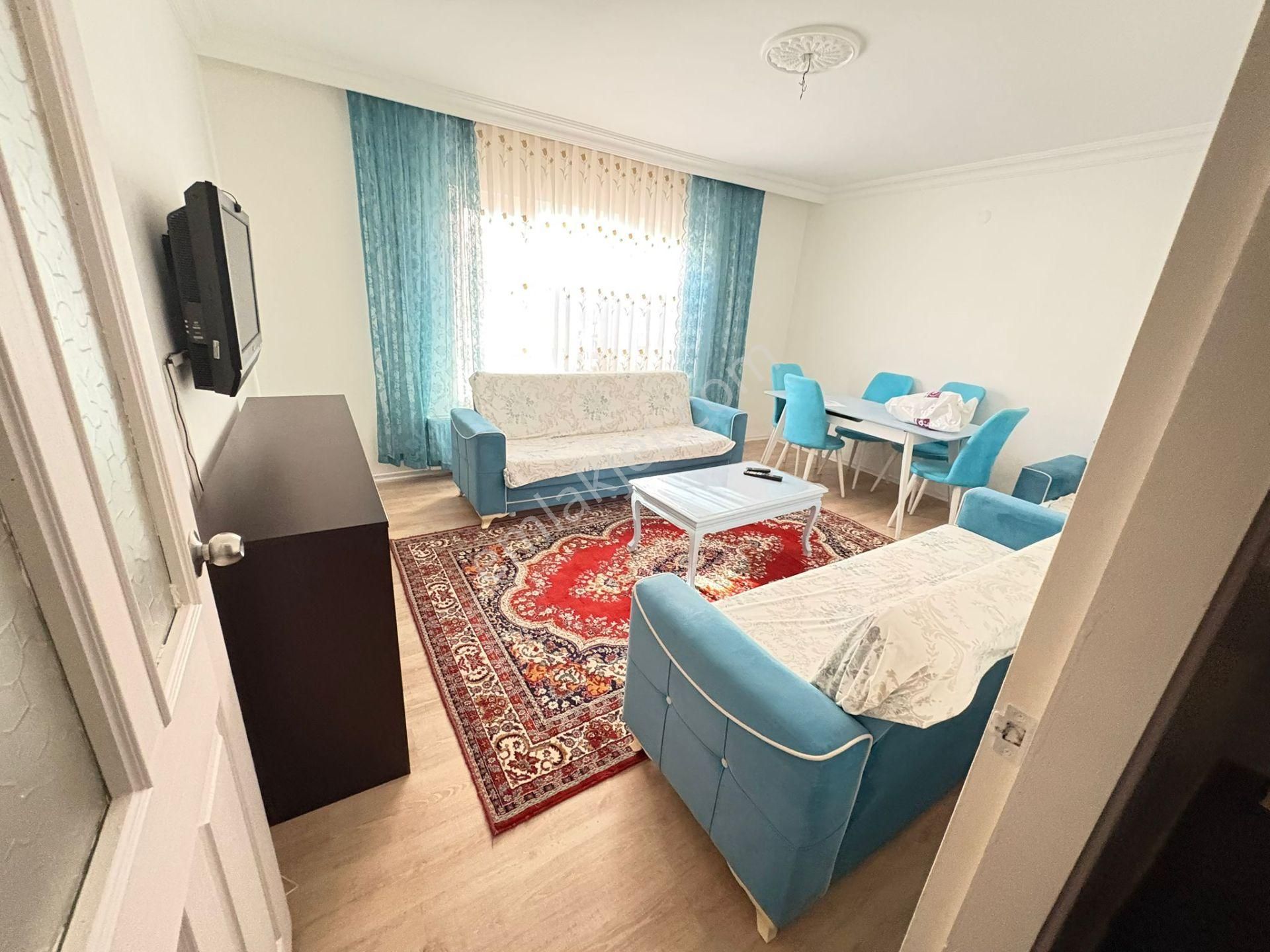 Göral Emlak 3+1 Giriş Ön Balkonlu Full Eşyalı