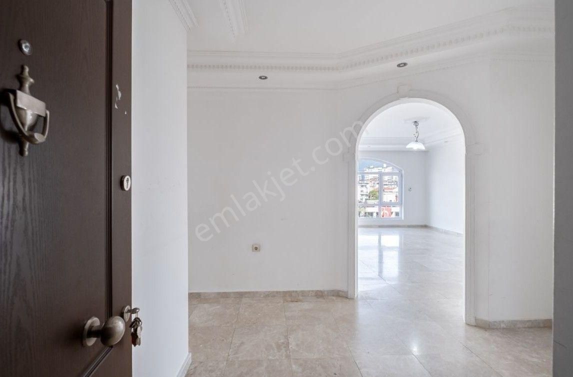 Alanya Cumhuriyet Mah.denize 400 Mt.satılık 3+1 Daire - Görsel 17