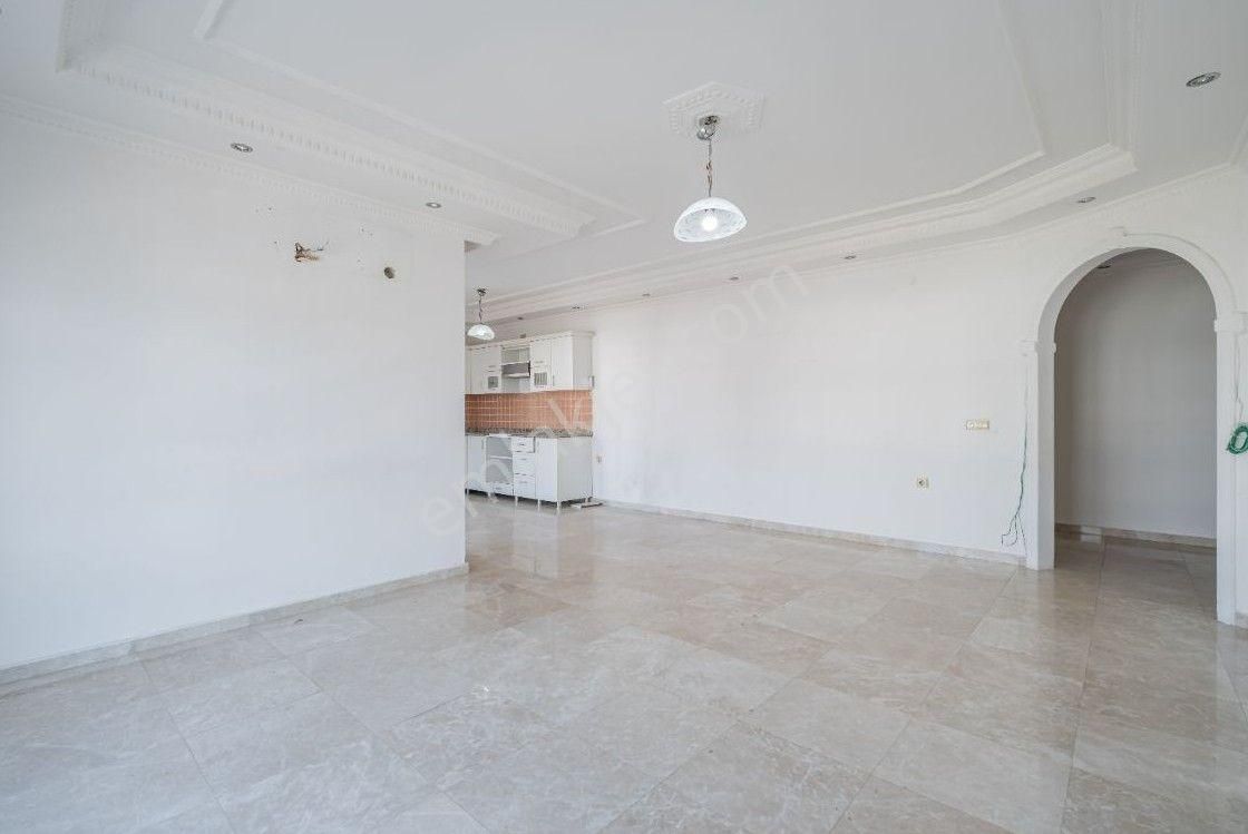 Alanya Cumhuriyet Mah.denize 400 Mt.satılık 3+1 Daire - Görsel 3