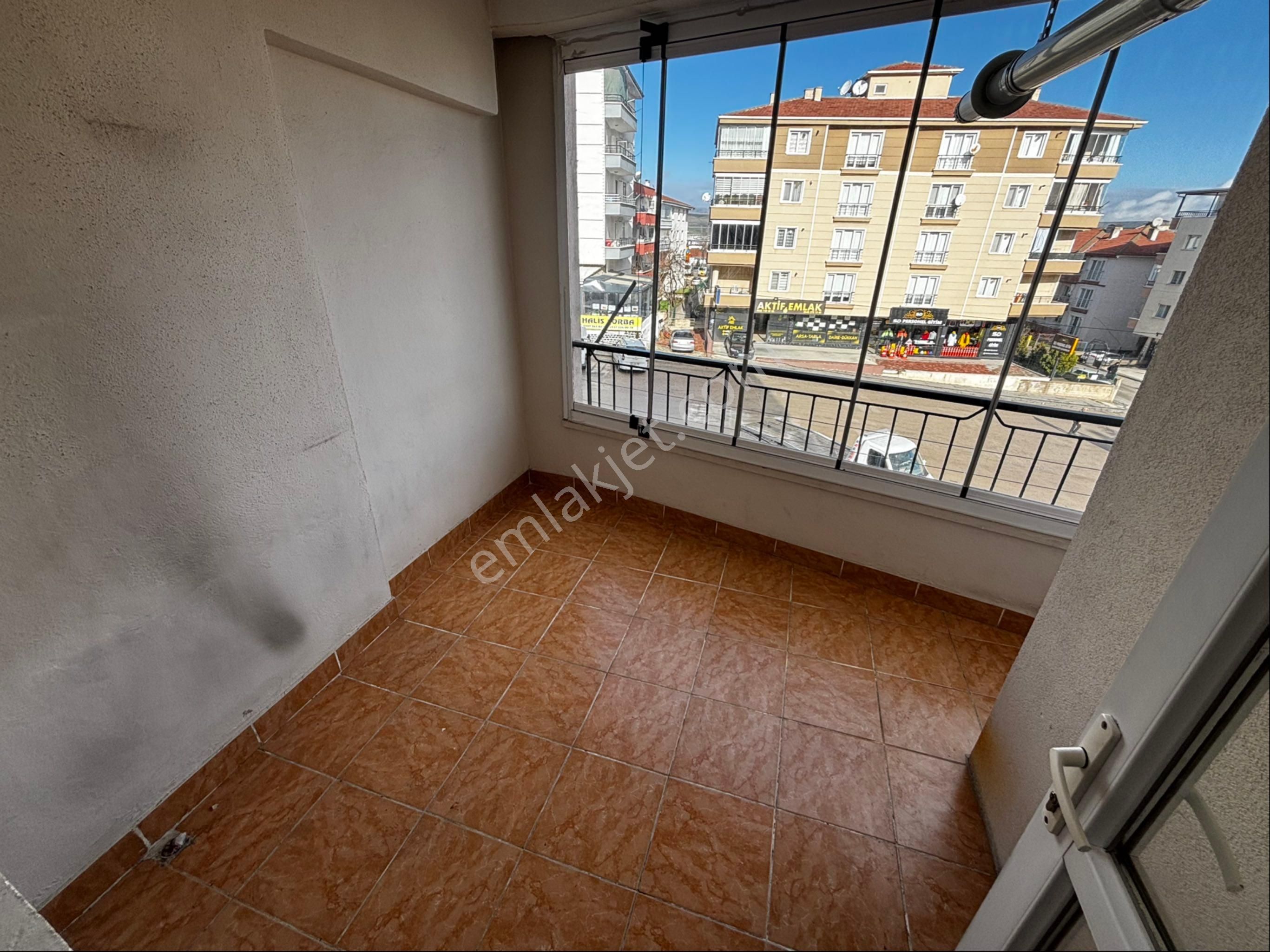 Sincan Buhara Caddesinde Asansörlü Kiralık Ara Kat 3+1 Daire - Görsel 33