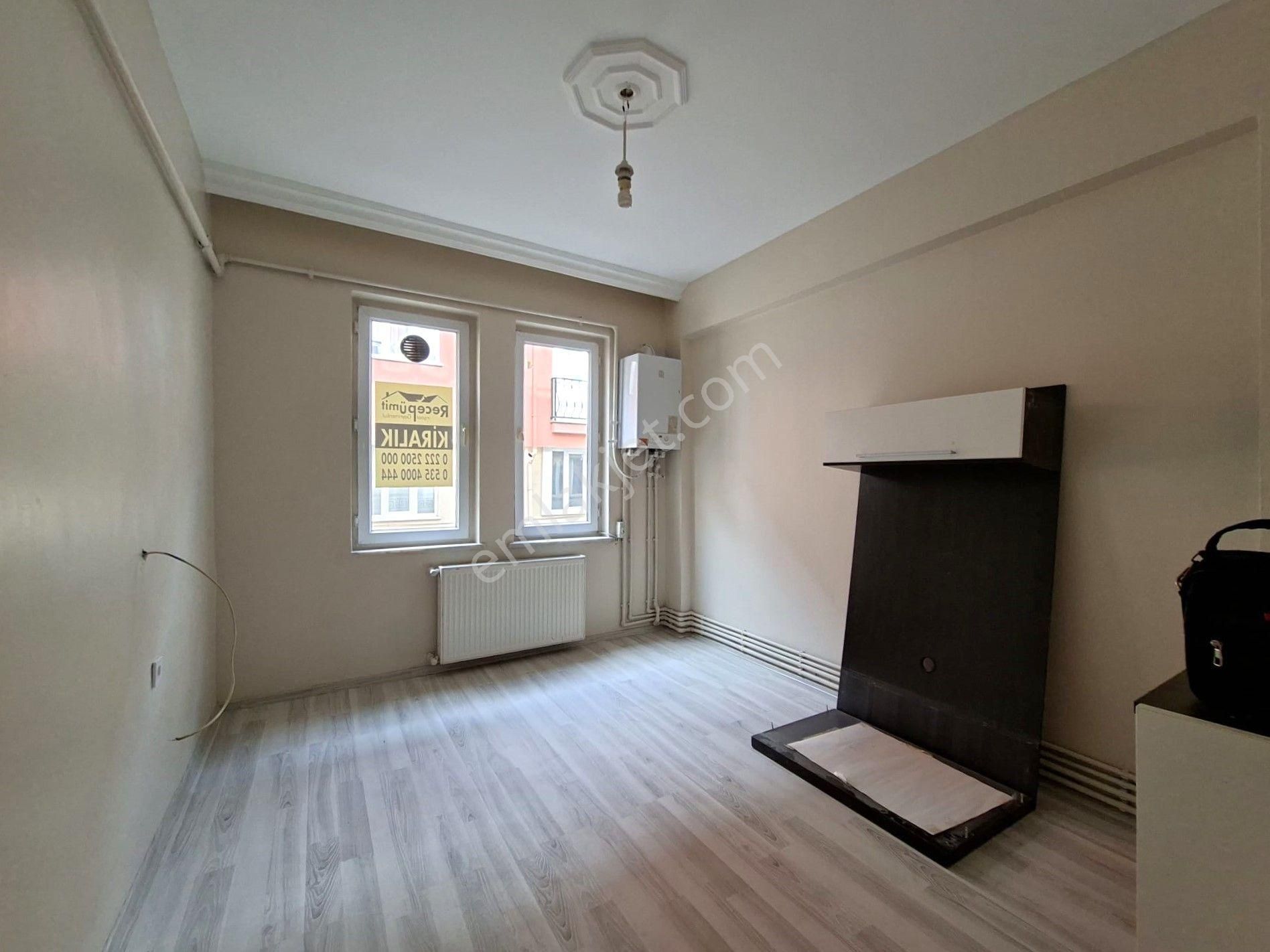 Recep Ümit Emlak'tan Yenibağlar , Aöf Binası Arkası Kiralık 1+1 Ferah Daire - Görsel 17