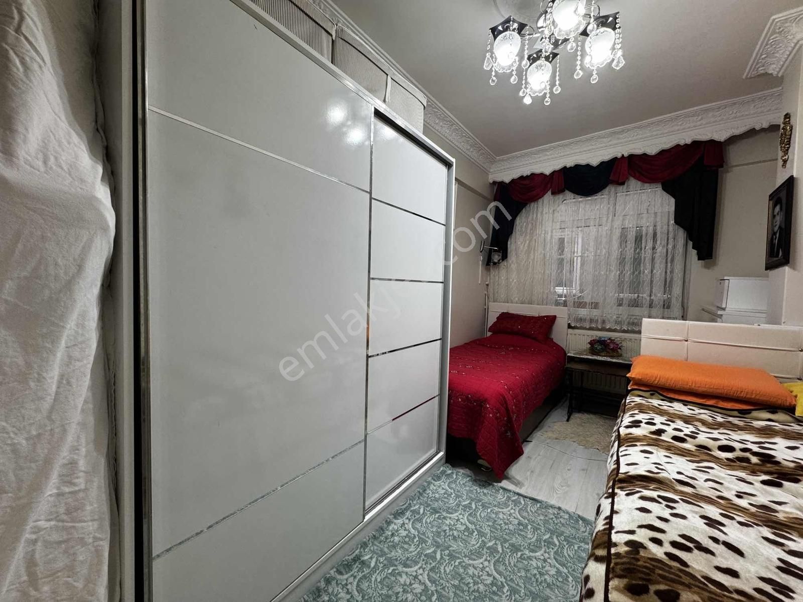 Tokgöz'den Ulubatlı Hasan Cami Yakını 3+1arakat Kentsellik Daire - Görsel 9