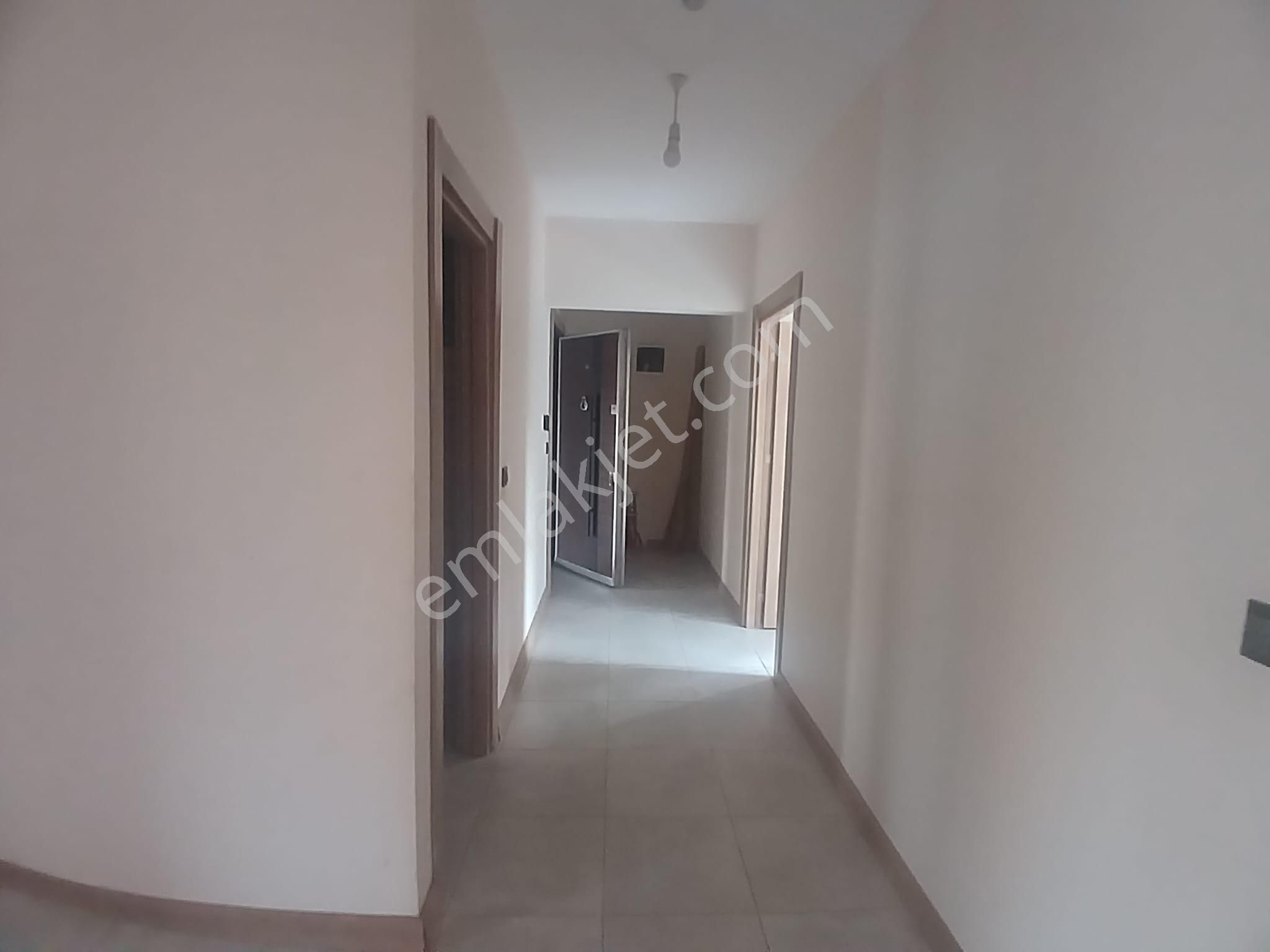 Adana Sarıçam Buruk Tokilerde Yola Yakın Okulada Yakın Yemek Odalı 2,5+1 Kiralık Daire - Görsel 14