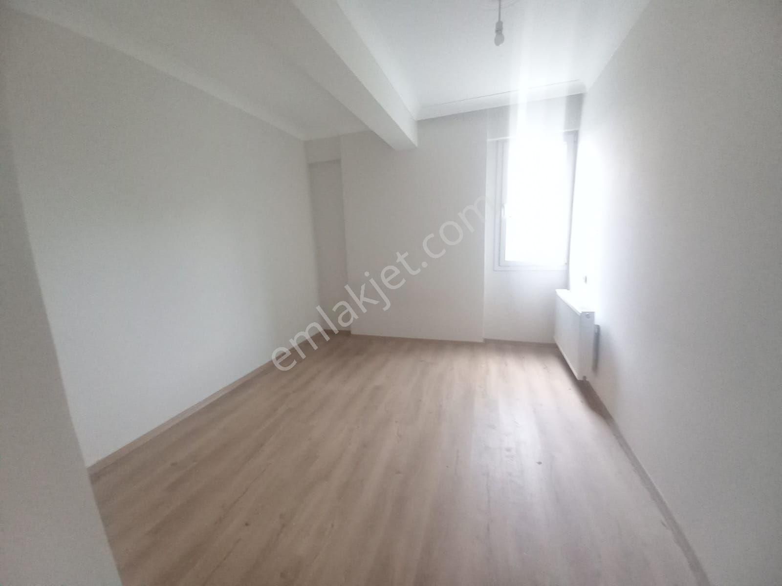 Bergama Atatürk Mah Doğalgazlı 2+1 Kiralık Daire - Görsel 18