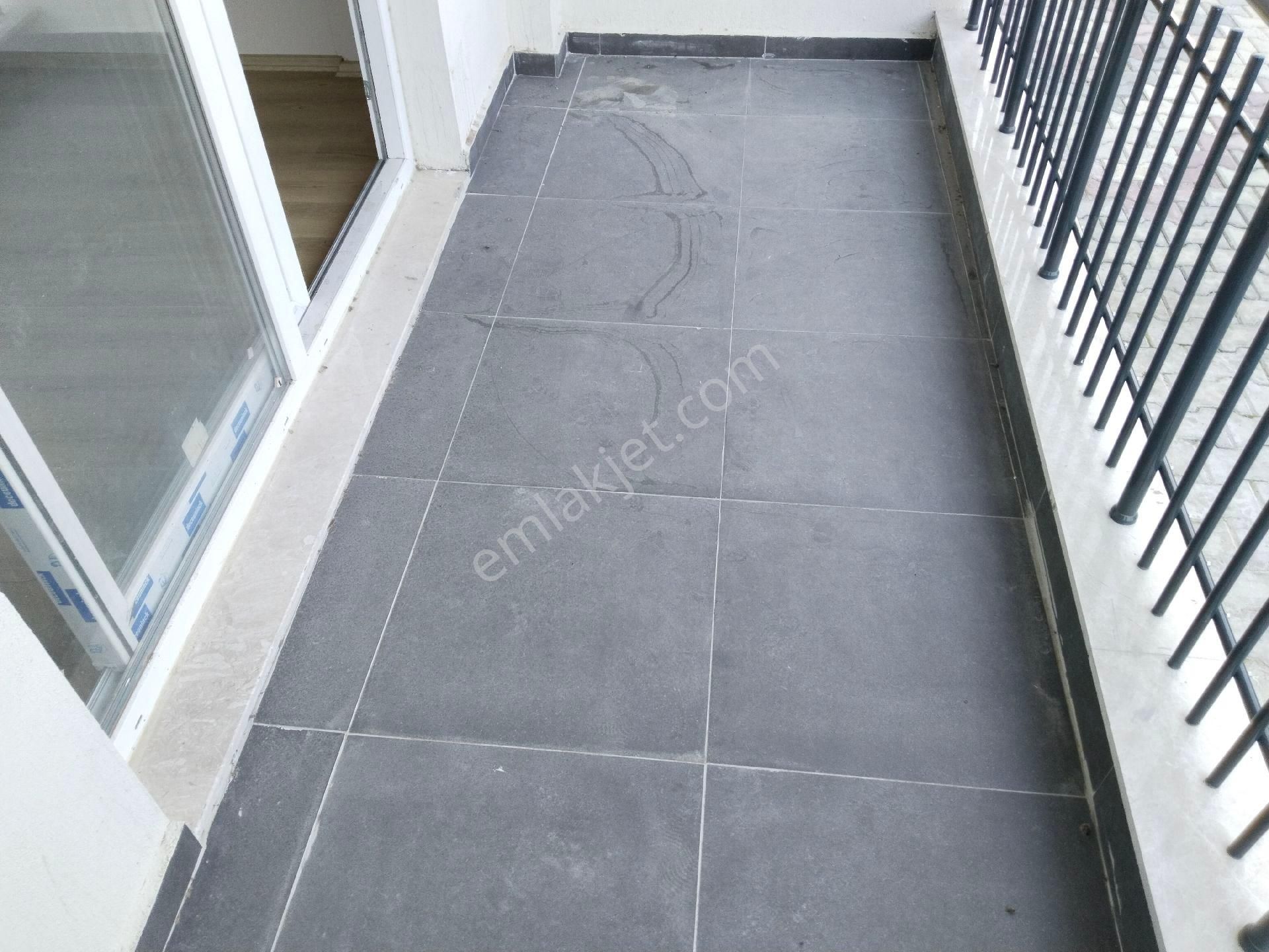 Bergama Atatürk Mah Doğalgazlı 2+1 Kiralık Daire - Görsel 8