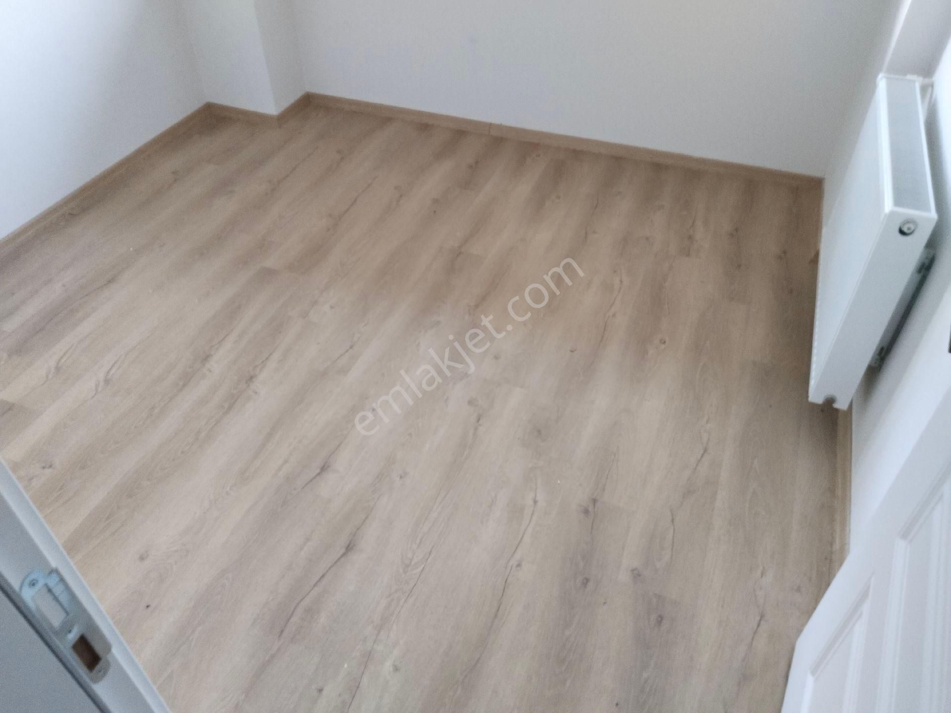 Bergama Atatürk Mah Doğalgazlı 2+1 Kiralık Daire - Görsel 13