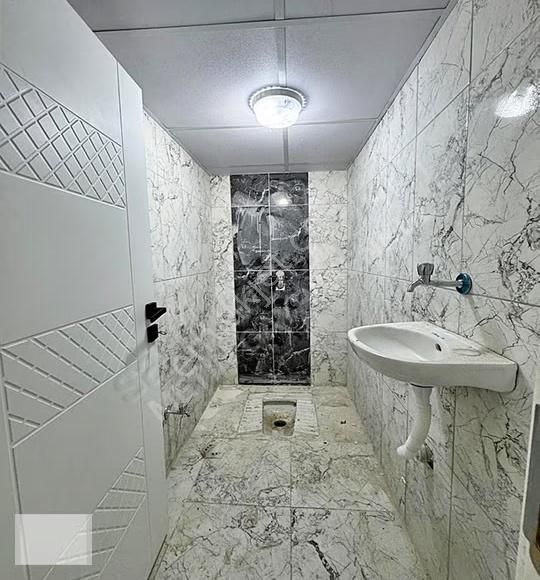 Metin Yapı'dan İskanlı Ana Cadde Geniş Satılık 2+1 Bahçe Katı!! - Görsel 19