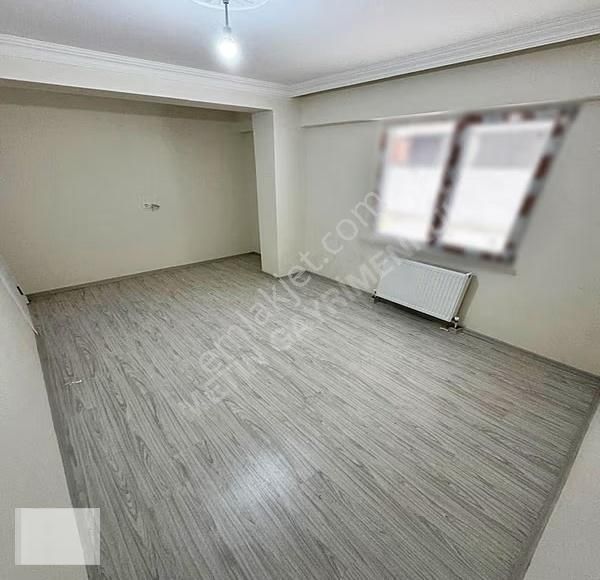 Metin Yapı'dan İskanlı Ana Cadde Geniş Satılık 2+1 Bahçe Katı!! - Görsel 5