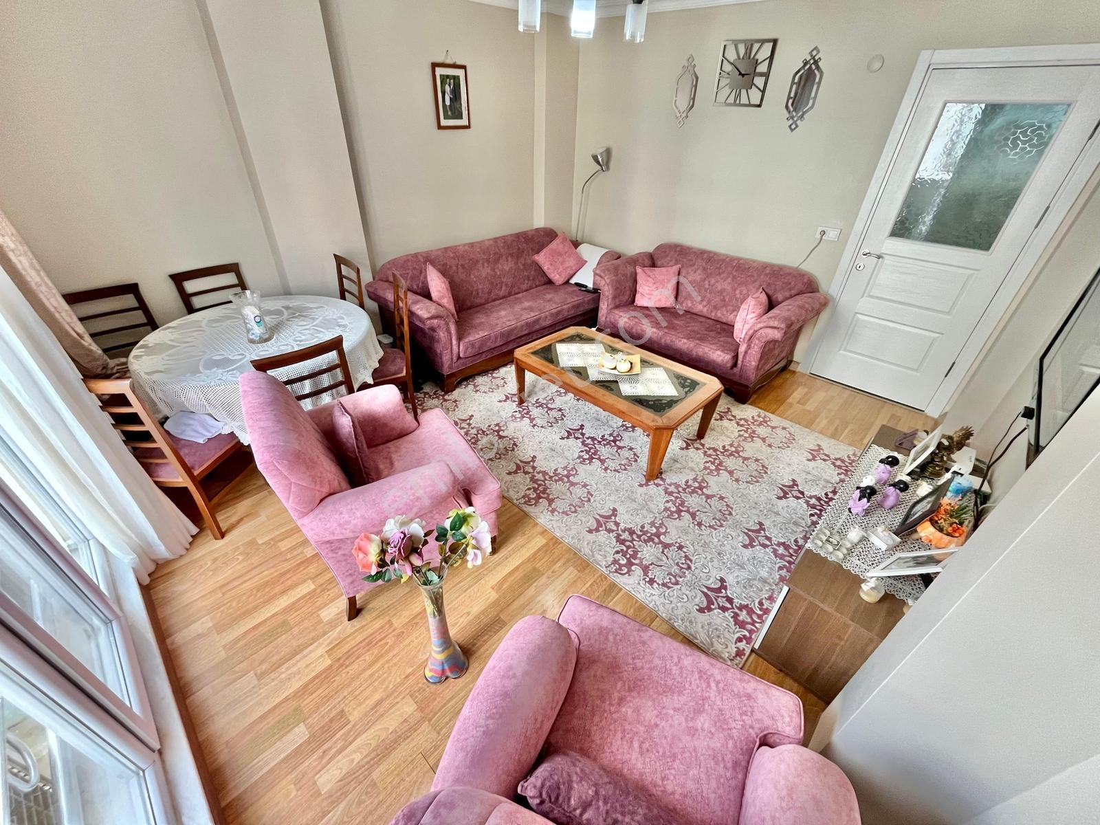 Gümüşden Tuzcumuratta Doğalgazlı Ayrı Mutfaklı Ön Cephe 3+1daire - Görsel 6