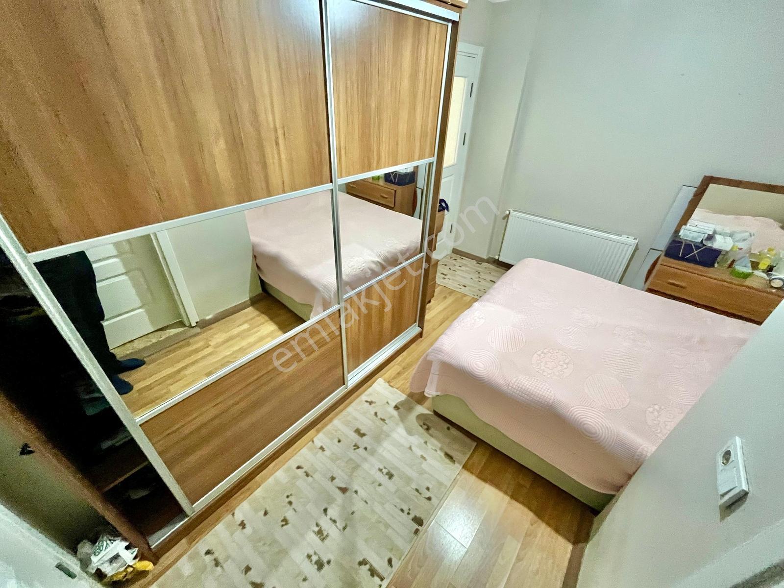 Gümüşden Tuzcumuratta Doğalgazlı Ayrı Mutfaklı Ön Cephe 3+1daire - Görsel 27