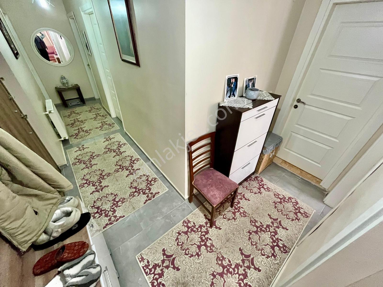 Gümüşden Tuzcumuratta Doğalgazlı Ayrı Mutfaklı Ön Cephe 3+1daire - Görsel 8